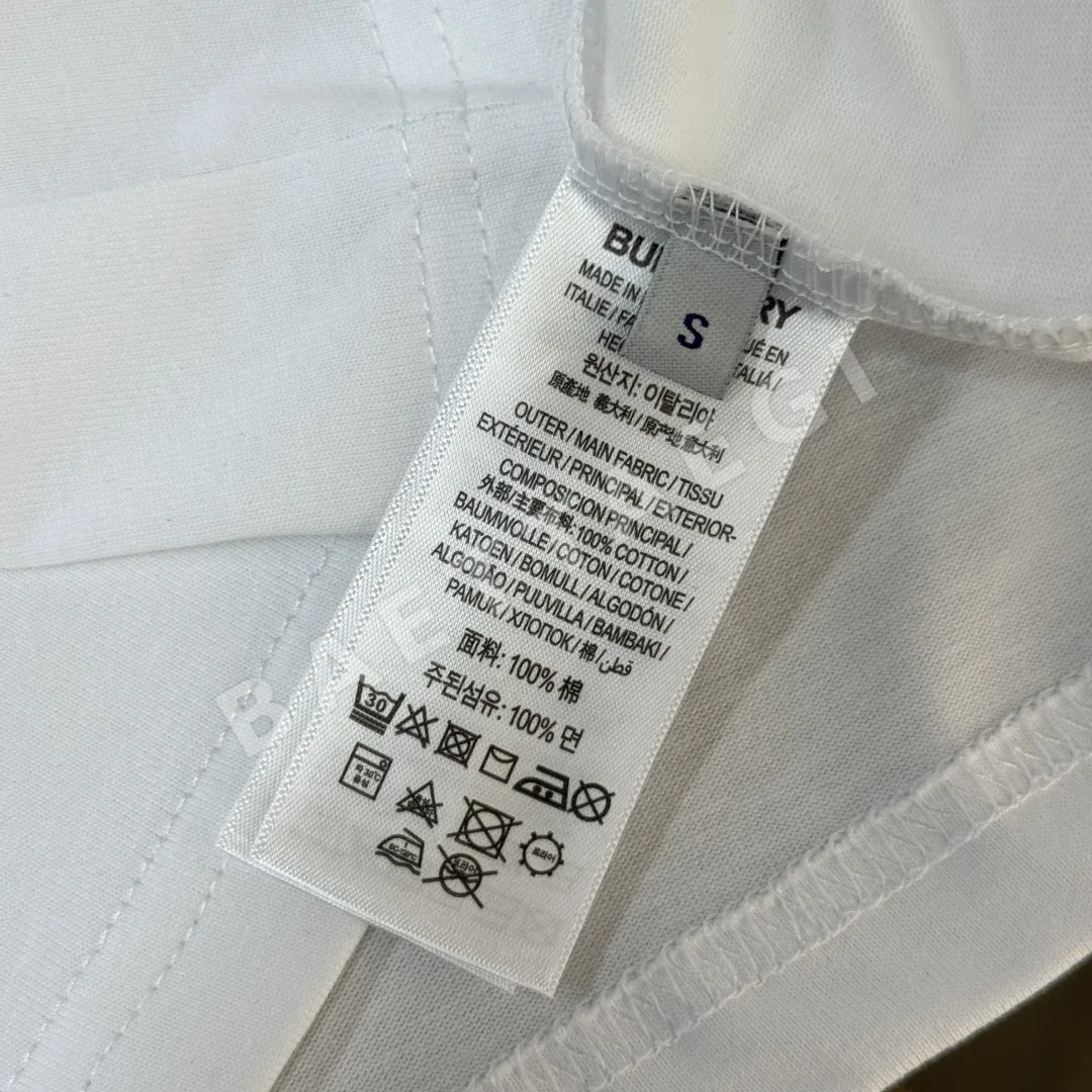 버버리 워호스 체크 패치 반팔 티셔츠 남녀공용 상세 이미지 8