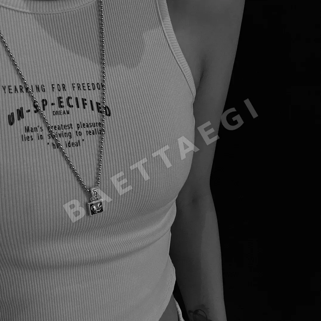 크롬하츠 스몰 스퀘어 펜던트 목걸이 상세 이미지 8