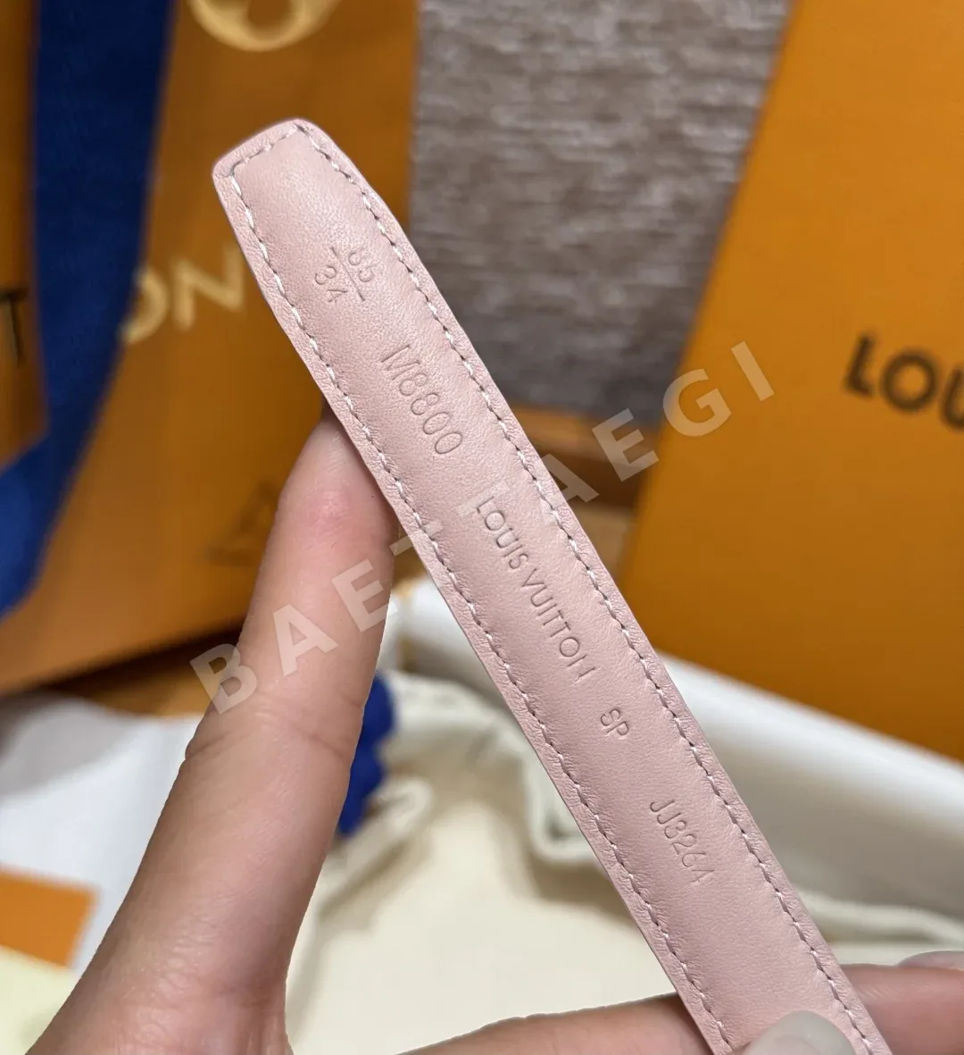 루이비통 미니 플라워그램 리버시블 15mm 벨트 상세 이미지 8
