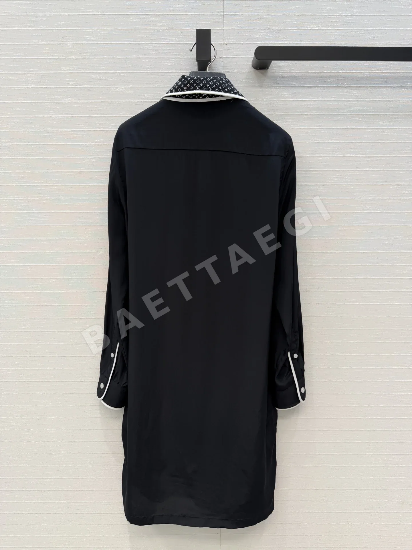 루이비통 프릴 카라 실크 셔츠 상세 이미지 8