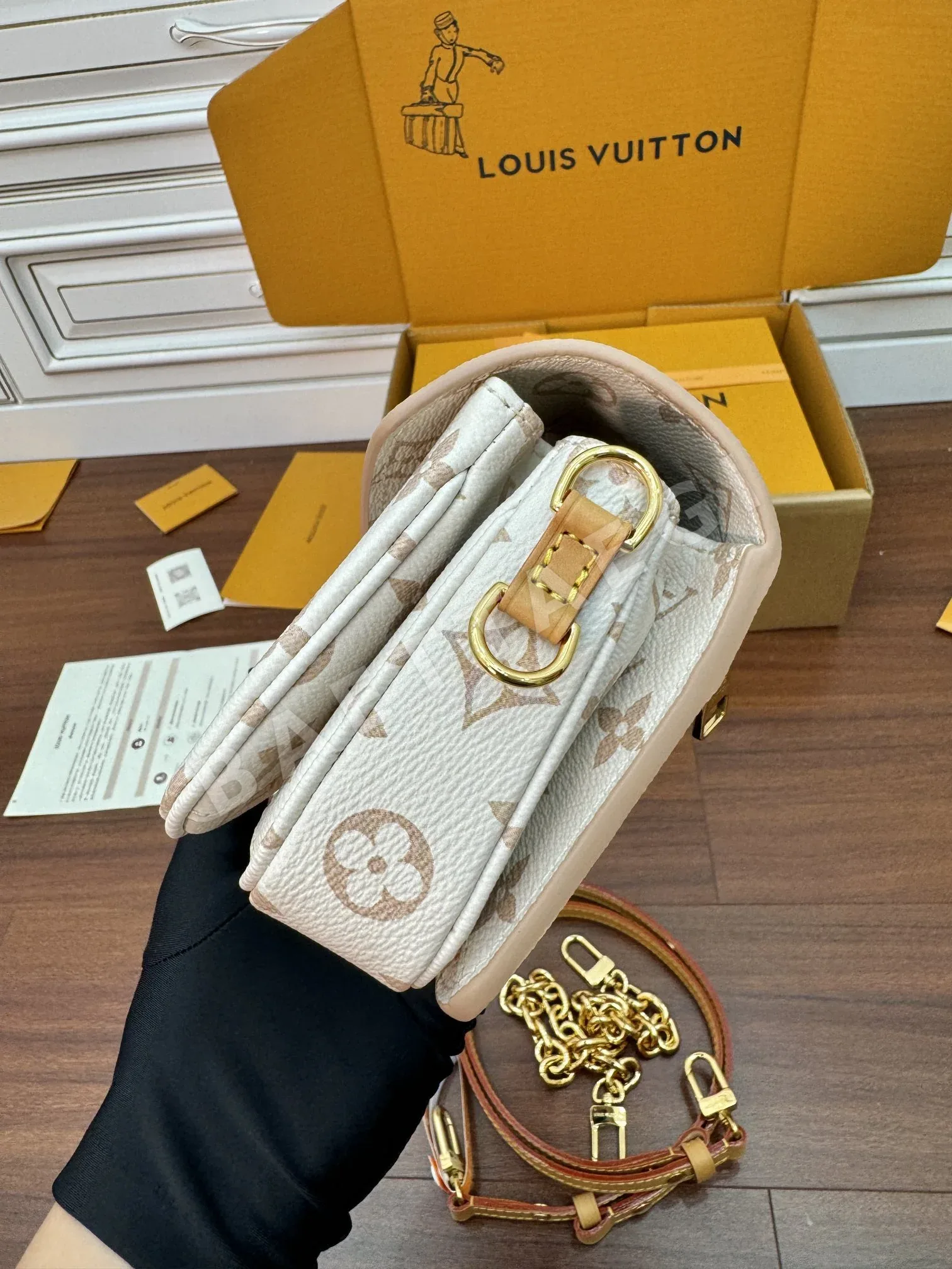 루이비통 M46914 가방 상세 이미지 7