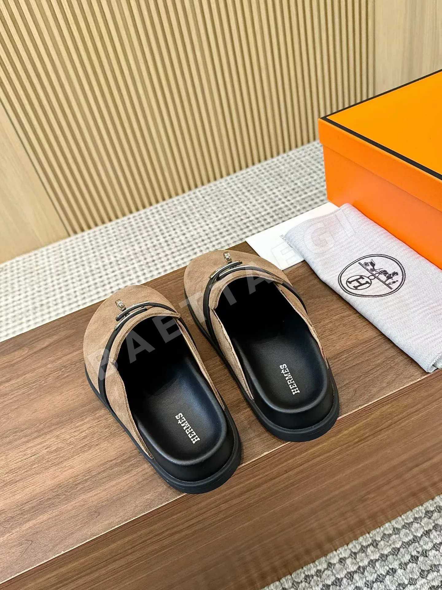 에르메스 뮬 슬리퍼 남녀신발 램스킨 상세 이미지 9