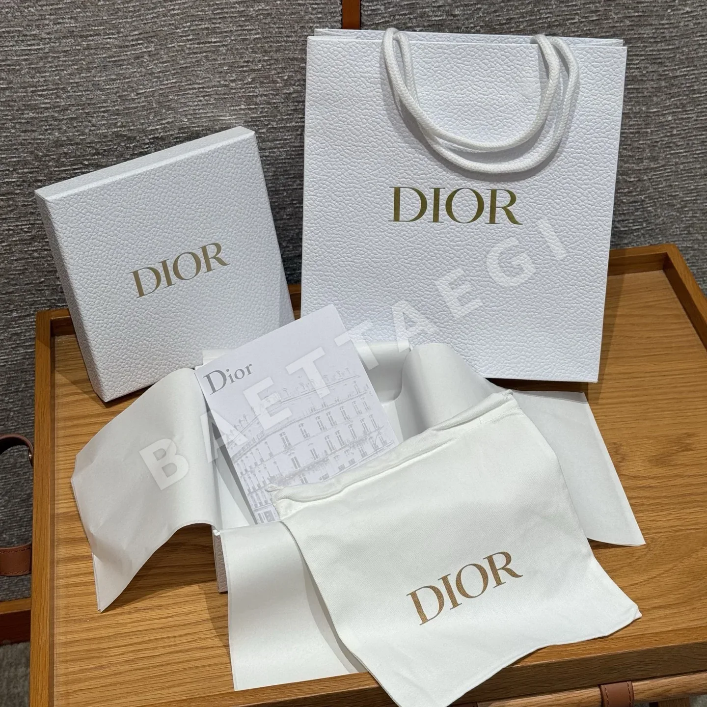 디올 CD 버클 블랙 카우하이드 가죽 벨트 상세 이미지 9