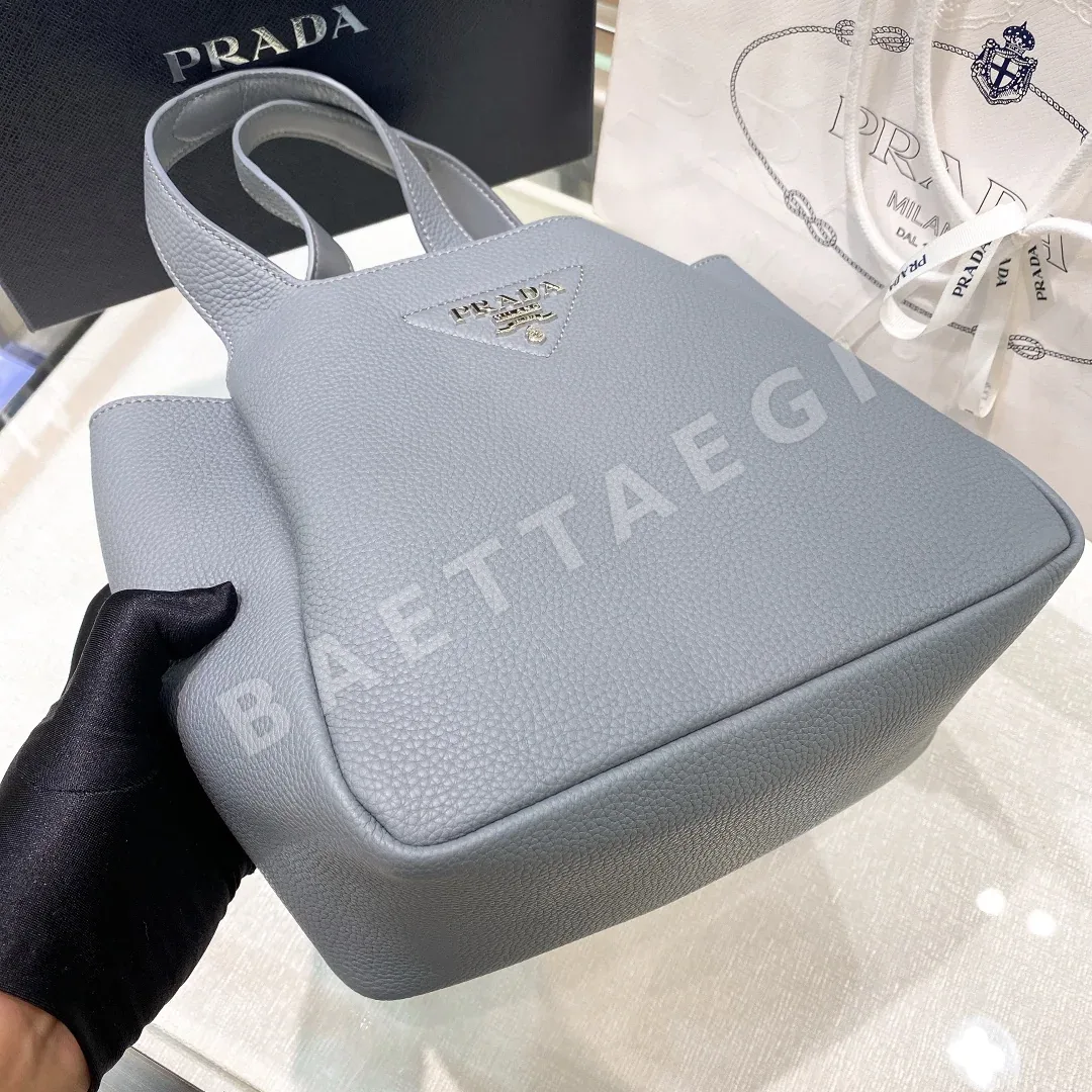 프라다 카프스킨 버킷백 1BG335 상세 이미지 7