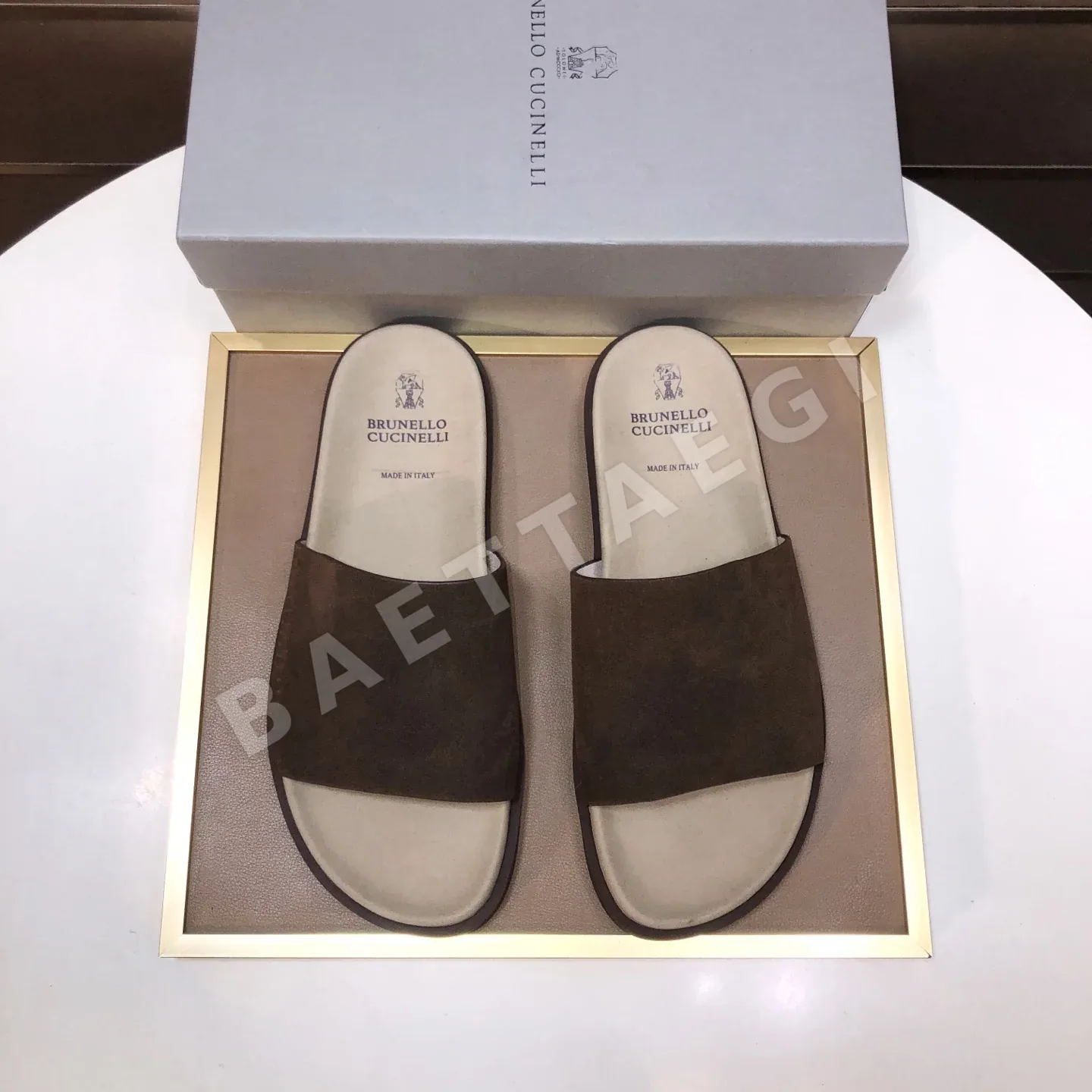브루넬로쿠치넬리 여름 슬리퍼 23630