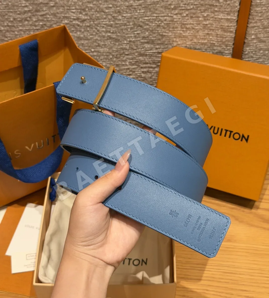 루이비통 DIMENSION 40mm 리버시블 벨트 상세 이미지 5