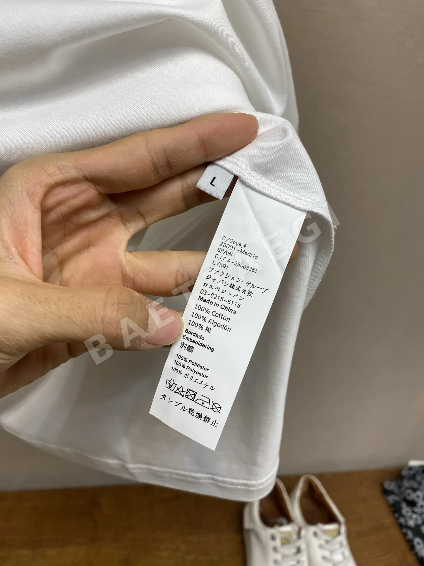 로에베 로고 자수 코튼 반팔 티셔츠 상세 이미지 8