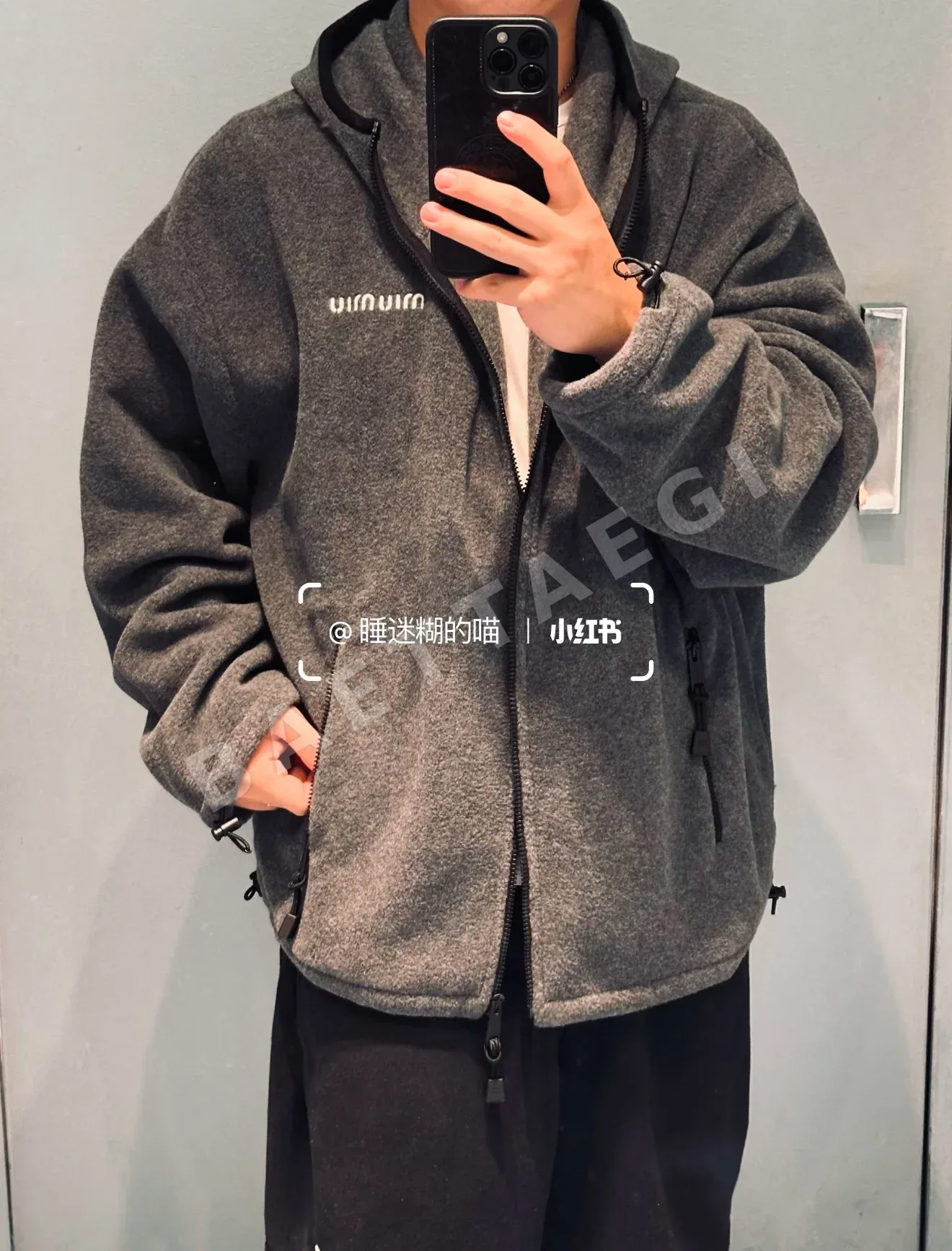 미우미우 그레이 플리스 후드 긴팔 재킷 상세 이미지 8