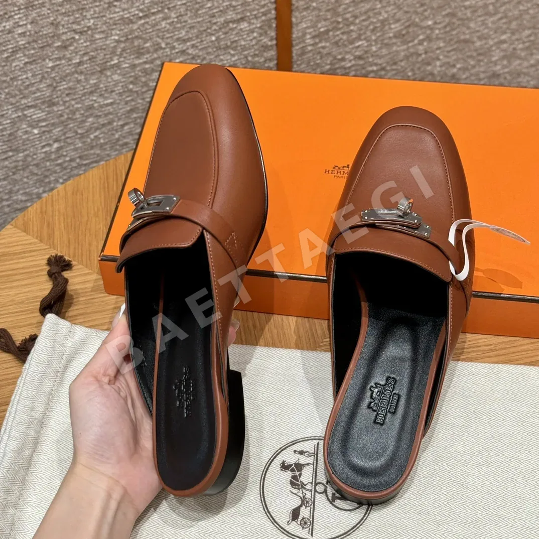 에르메스 샌들 Saddle Red Goatskin 실버 하드웨어 상세 이미지 7