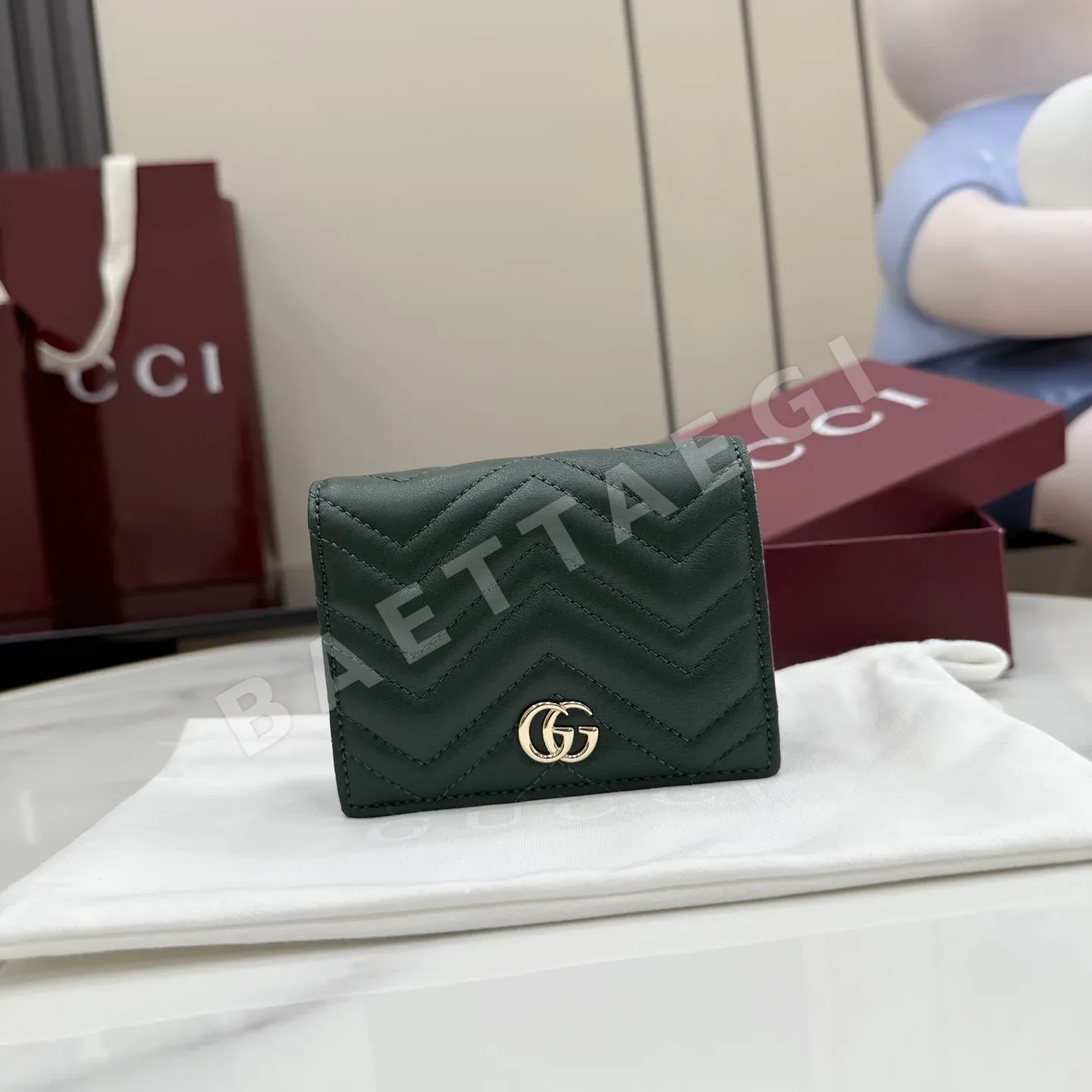구찌 GG 마몬트 램스킨 퀼팅 카드홀더 지갑 466492