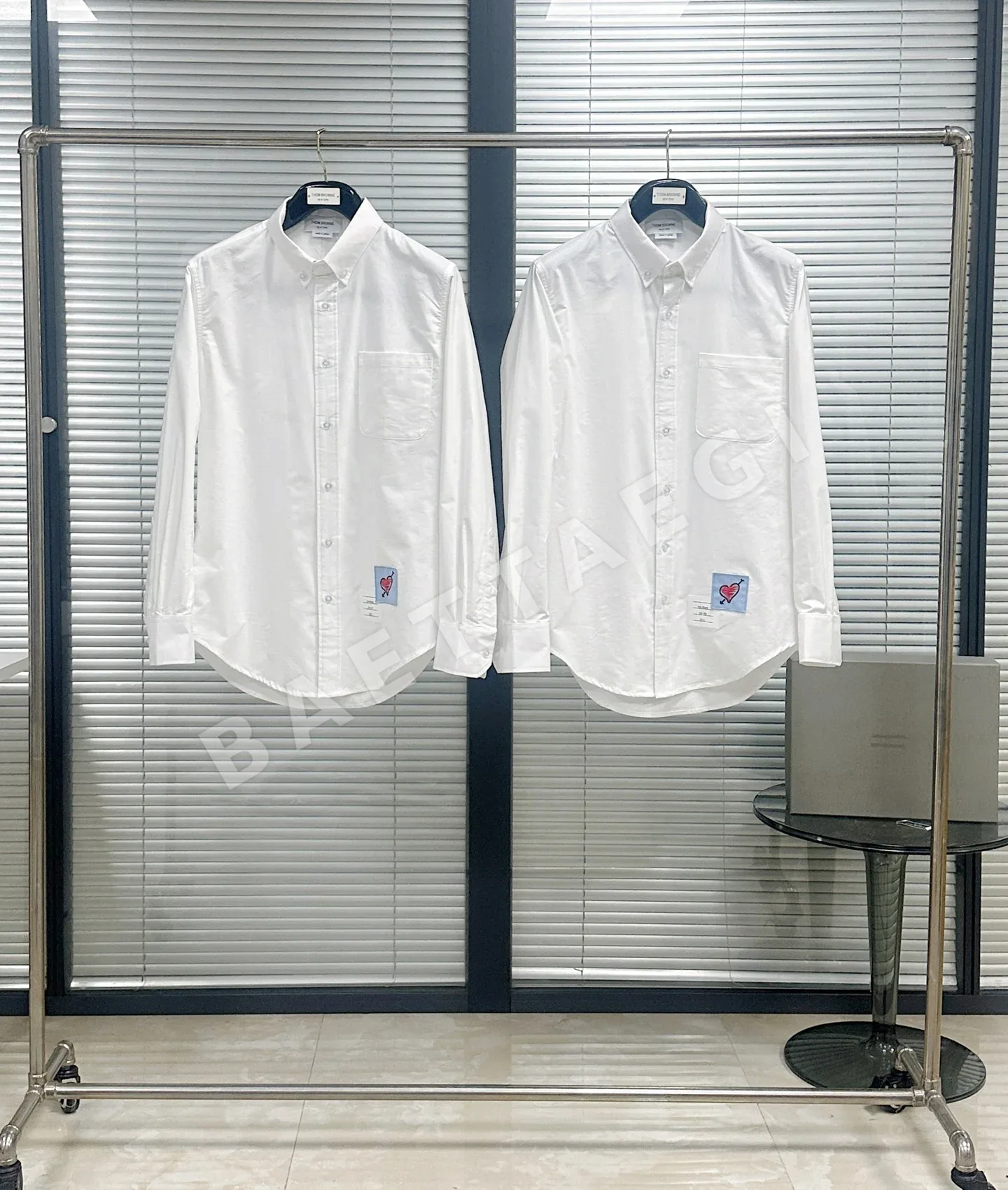 톰브라운 남성 베이식 하트 패치워크 긴팔 셔츠 46631
