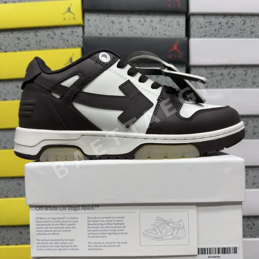 오프화이트 아웃 오브 오피스 OOO 로우 탑스 202497 Off White Out Of Office OOO Low Tops Chocolate