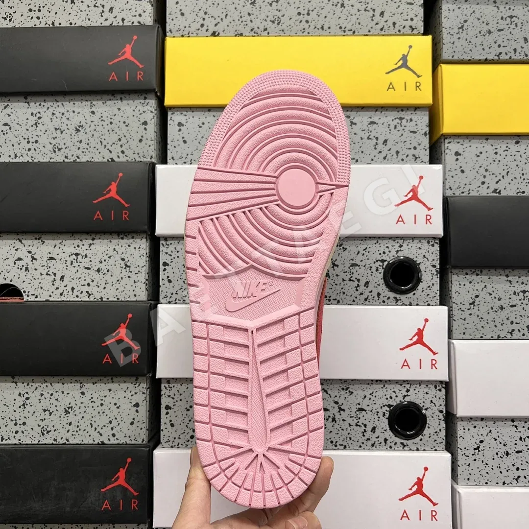 나이키 [PK4.0] 조던 1 레트로 로우 OG SP IO7604-101 201256 Nike Jordan 1 Retro Low OG SP 상세 이미지 3