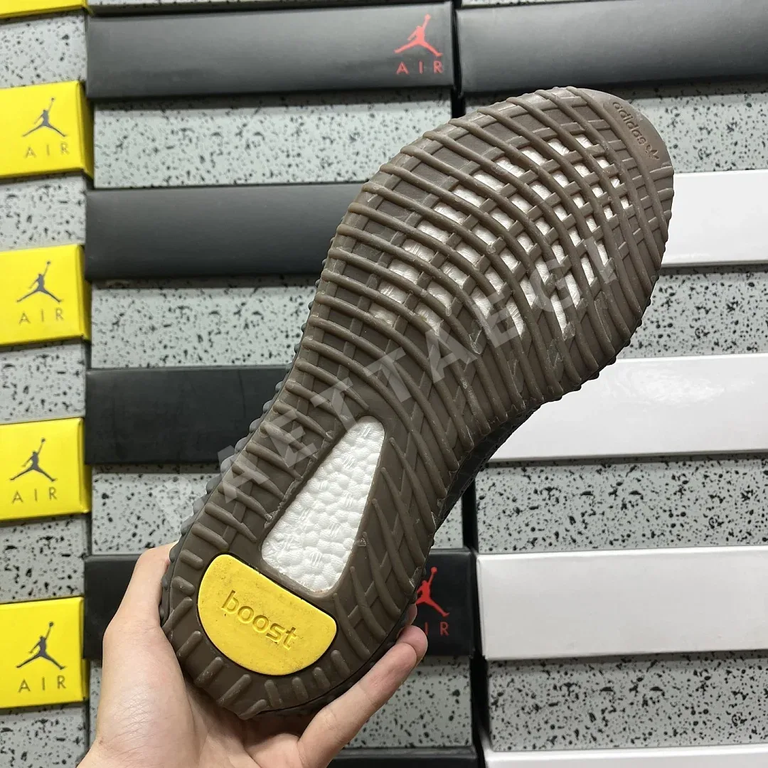 아디다스 [R] 이지 부스트 350 V2 FY4176 200751 Adidas Yeezy Boost 350 V2 상세 이미지 7
