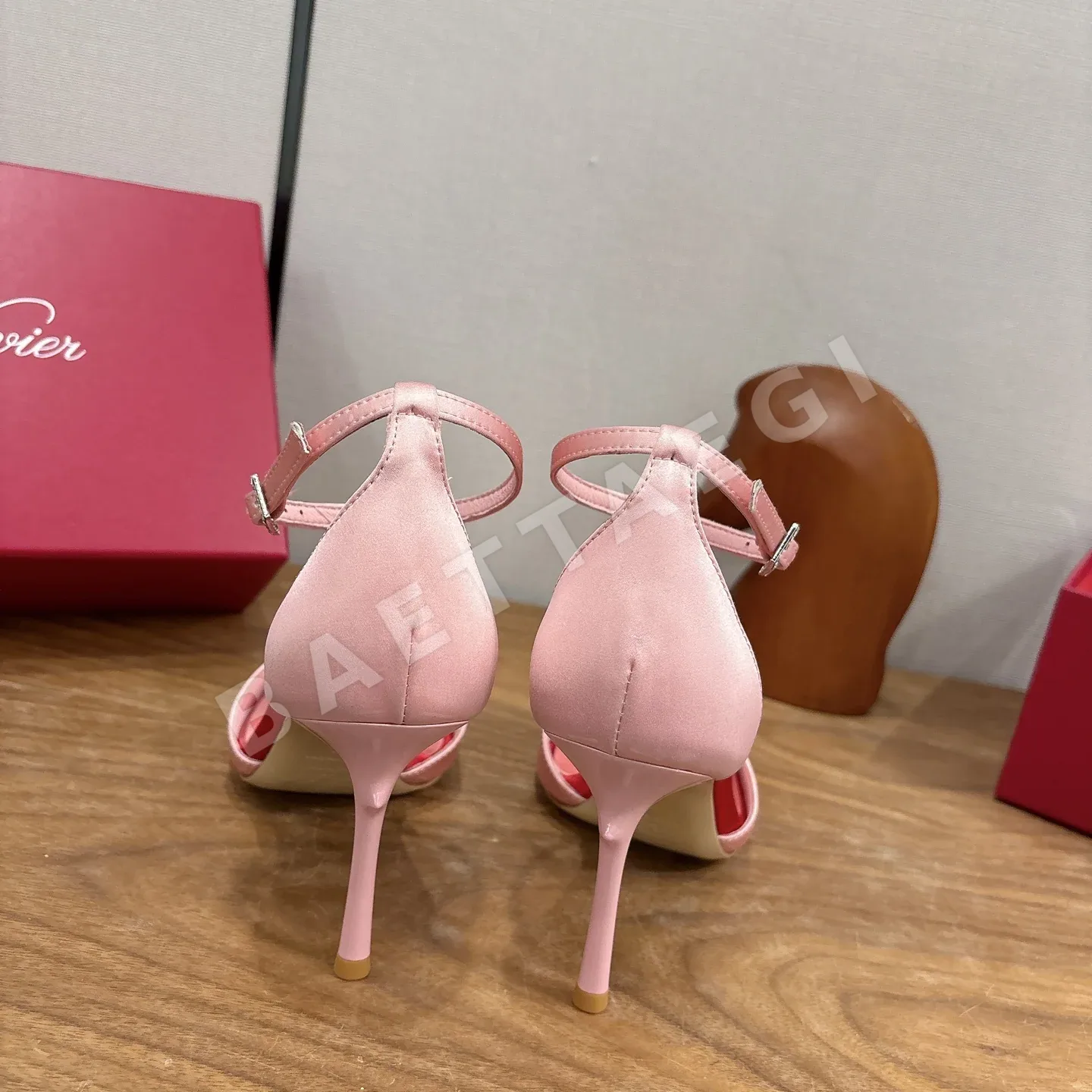 로저비비에 신발 상세 이미지 8