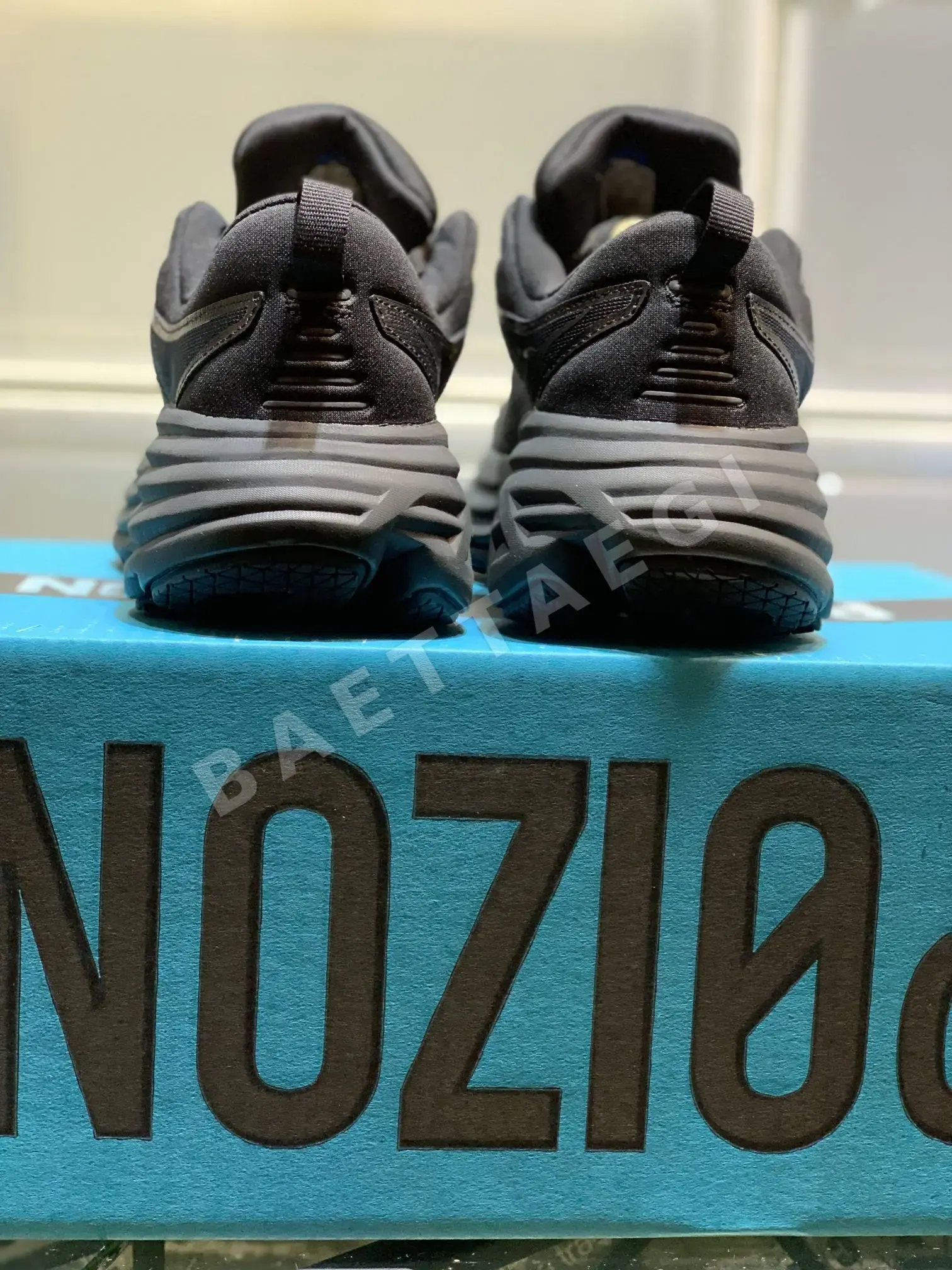 호카 본디 8 러닝화 상세 이미지 8