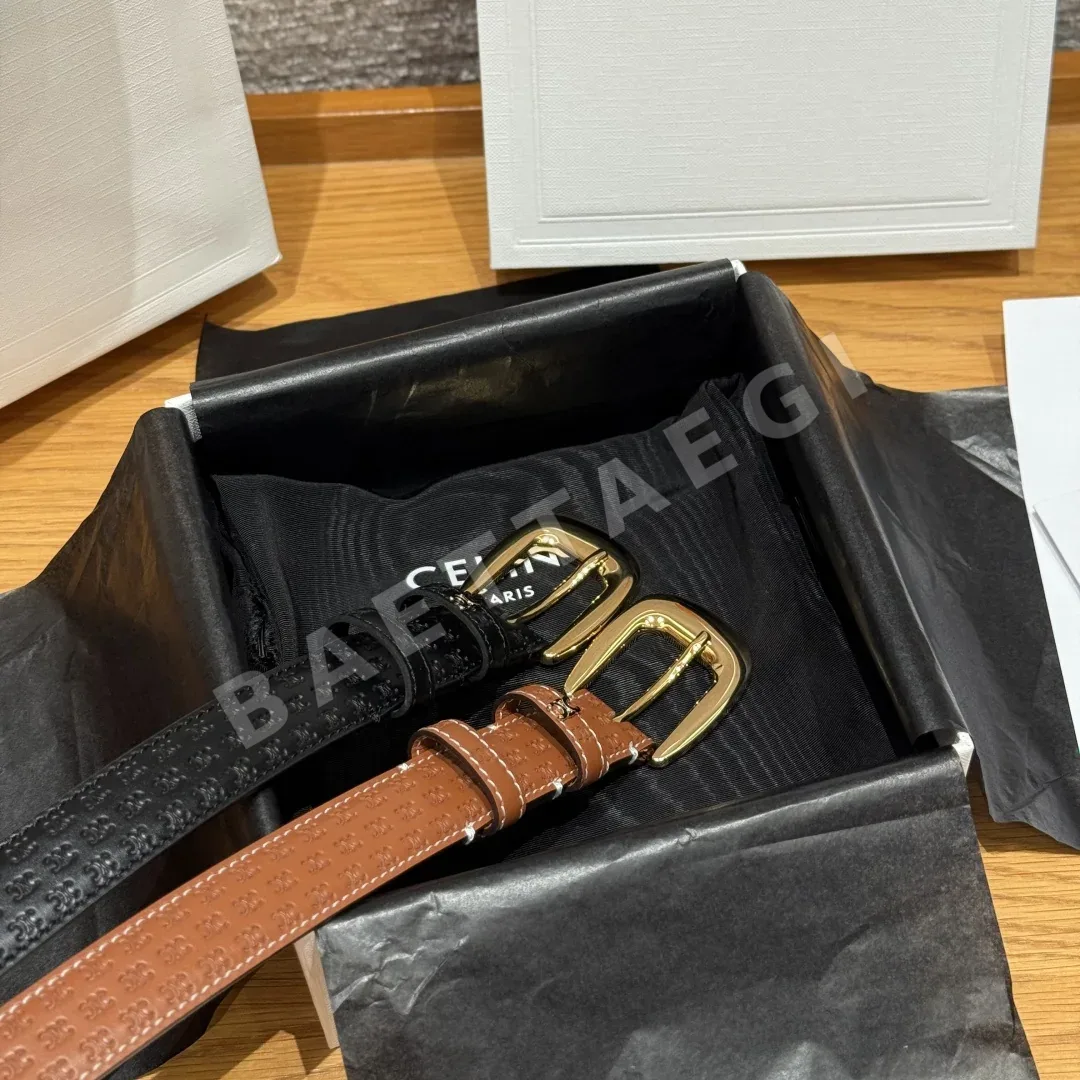 셀린느 엠보싱 카프스킨 여성 벨트 상세 이미지 4