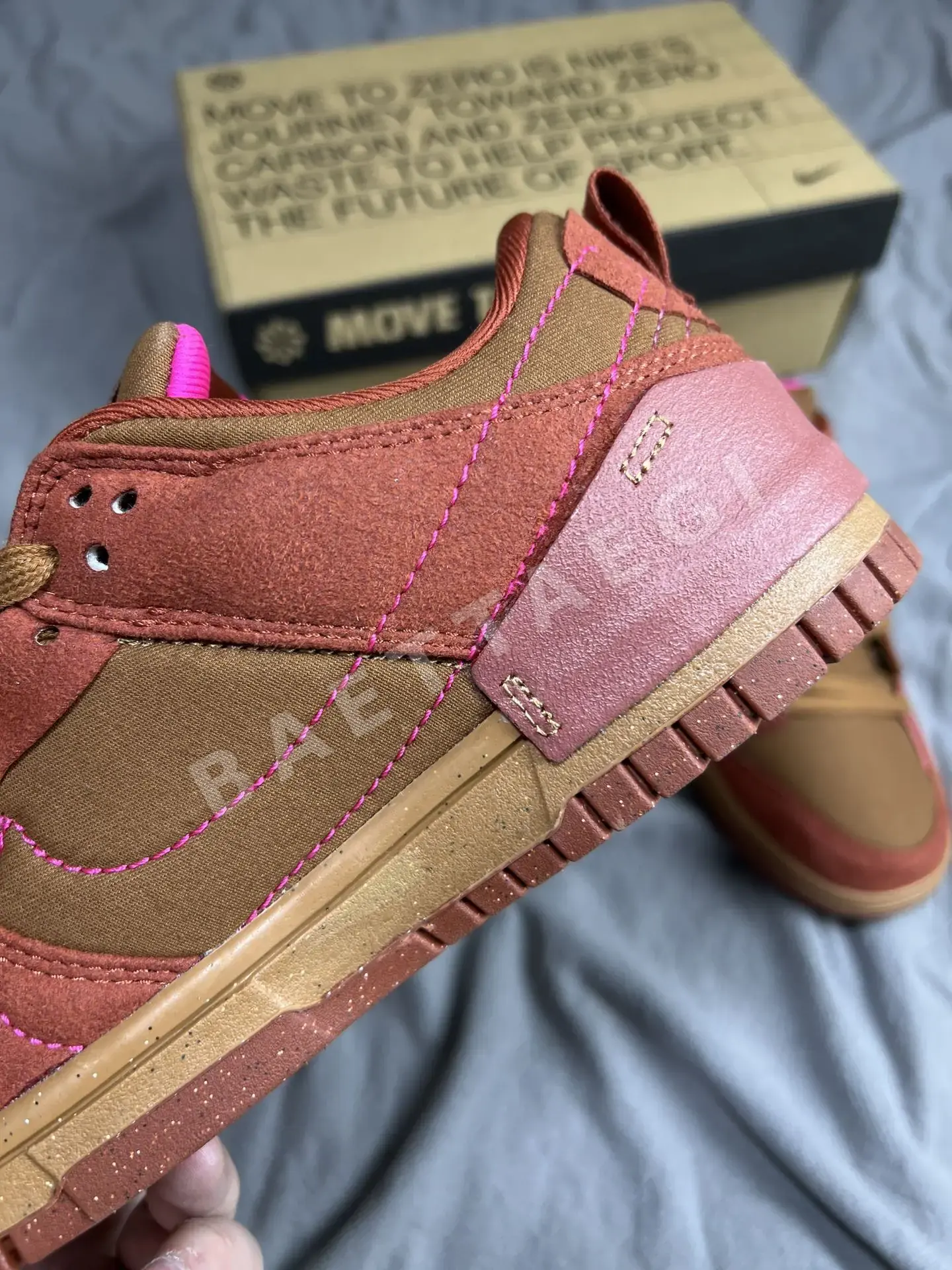 나이키덩크 Wmns Dunk Low Disrupt 2 로우탑 신발 상세 이미지 7