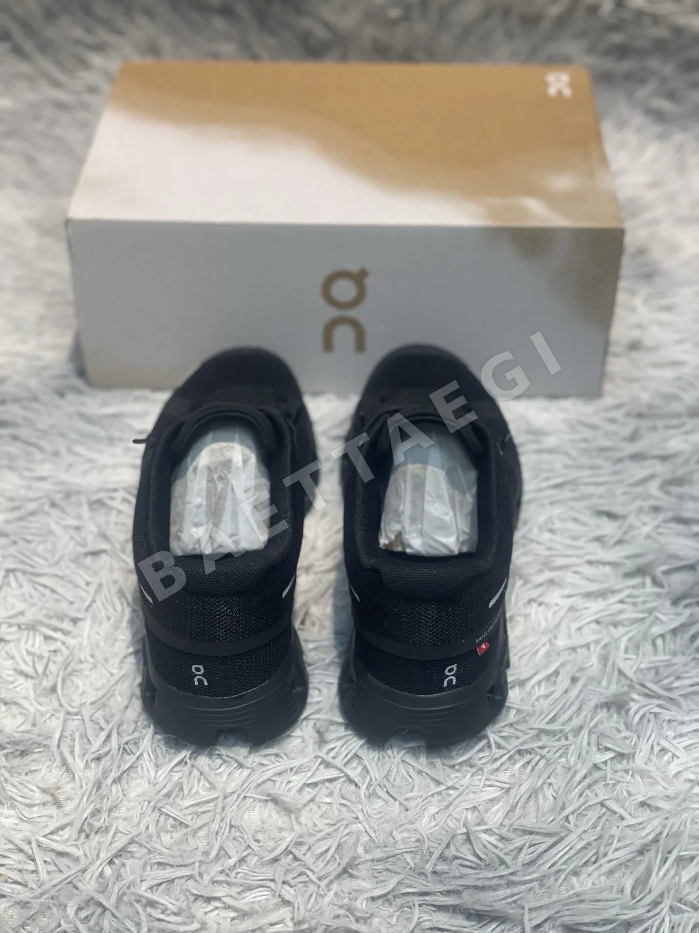 ON OnRun Cloud 6 캐주얼 경량 러닝화 상세 이미지 3
