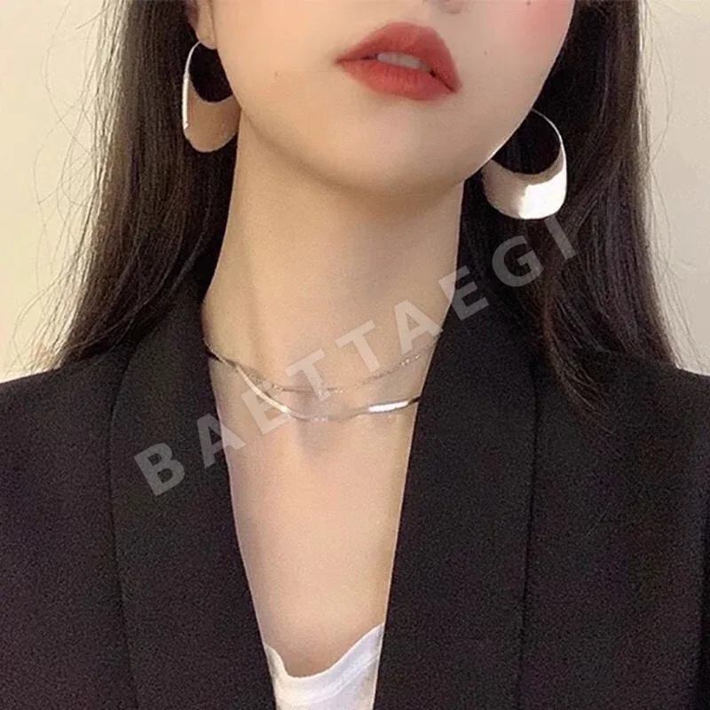 셀린느 독특한 디자인 귀걸이 상세 이미지 6