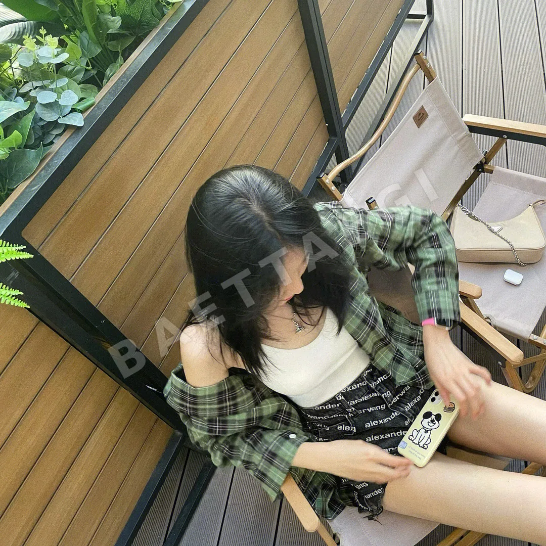 비비안웨스트우드 에나멜 진주 자석식 잠금 목걸이 상세 이미지 8