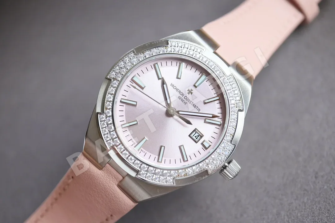 바쉐론콘스탄틴 바쉐론 콘스탄틴 오버시즈 4600 V 자동 CC 공장 레플리카 43597 Vacheron Constantin 상세 이미지 8