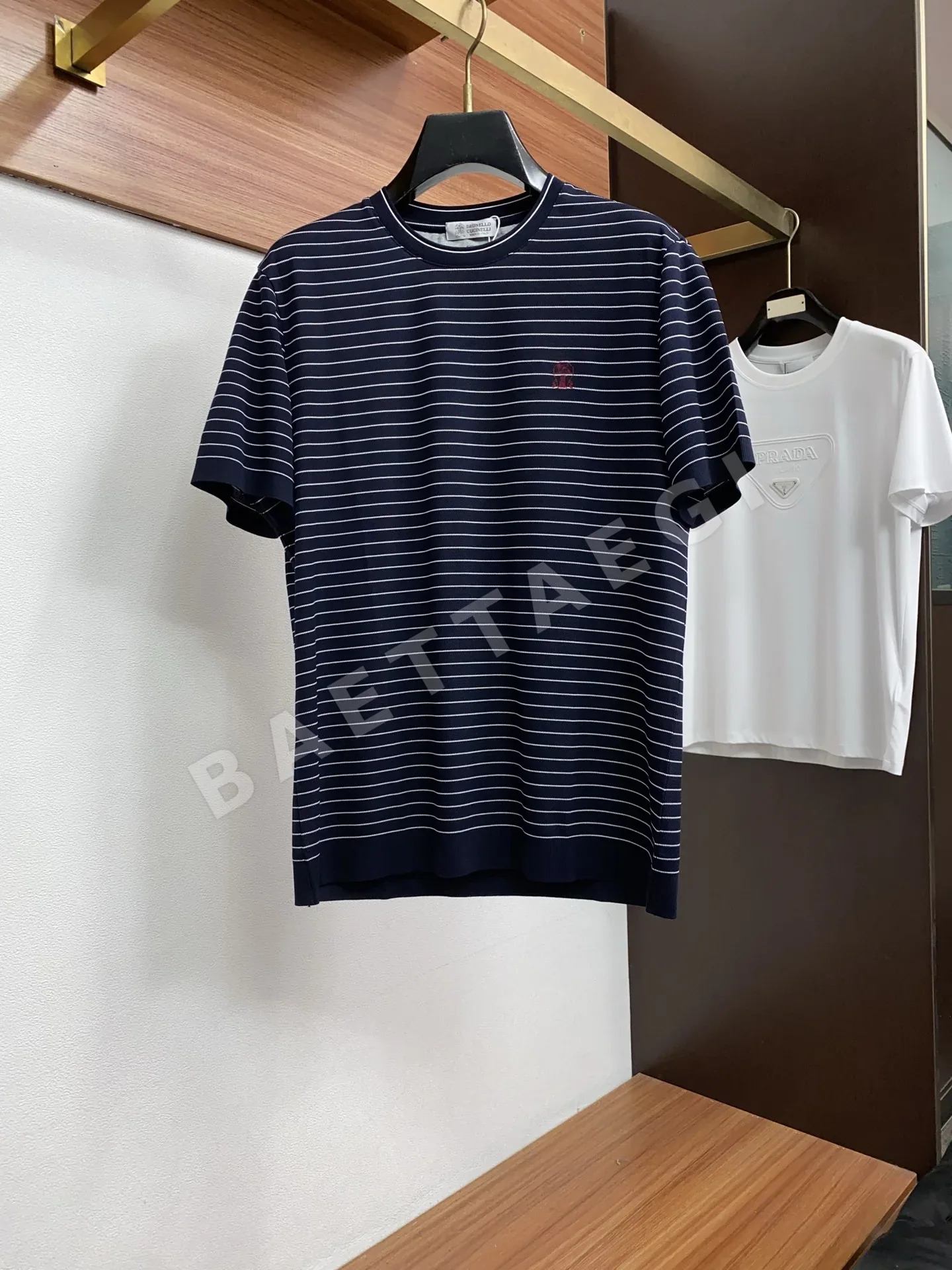브루넬로쿠치넬리 남성 크루넥 코튼 반팔 티셔츠 132326