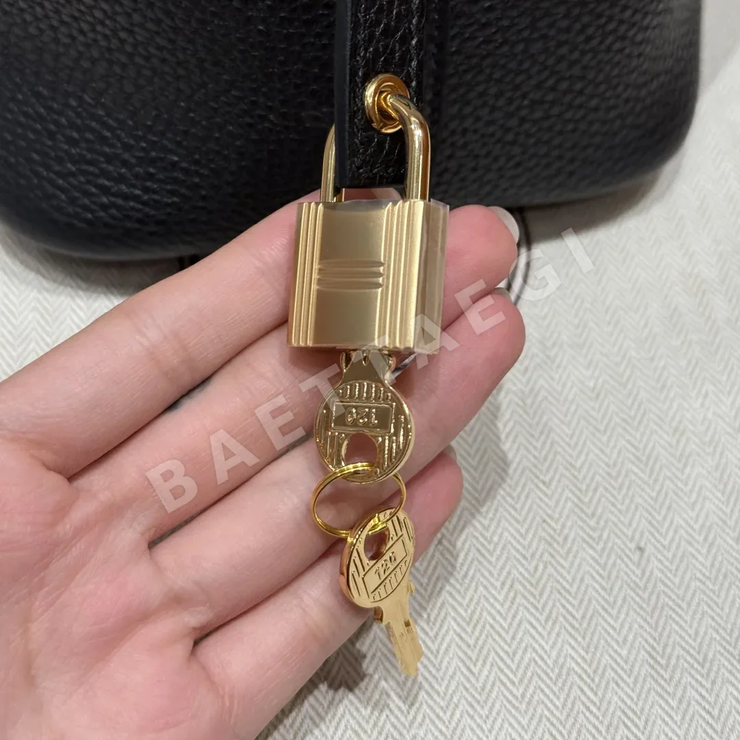 에르메스 피코탄 락 가방 상세 이미지 7