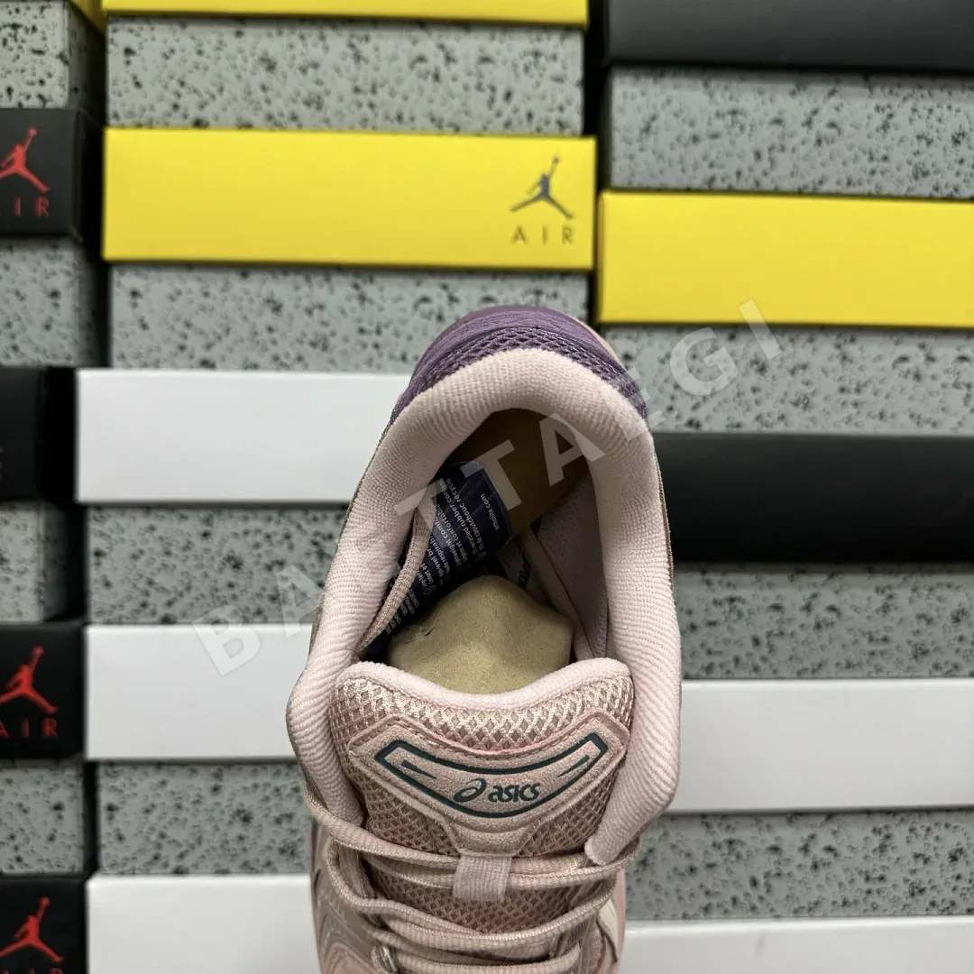 아식스 [LZ] 젤 카야노 14 1205A105-700 200601 Asics Gel-Kayano 14 Barely Rose Cream 상세 이미지 3