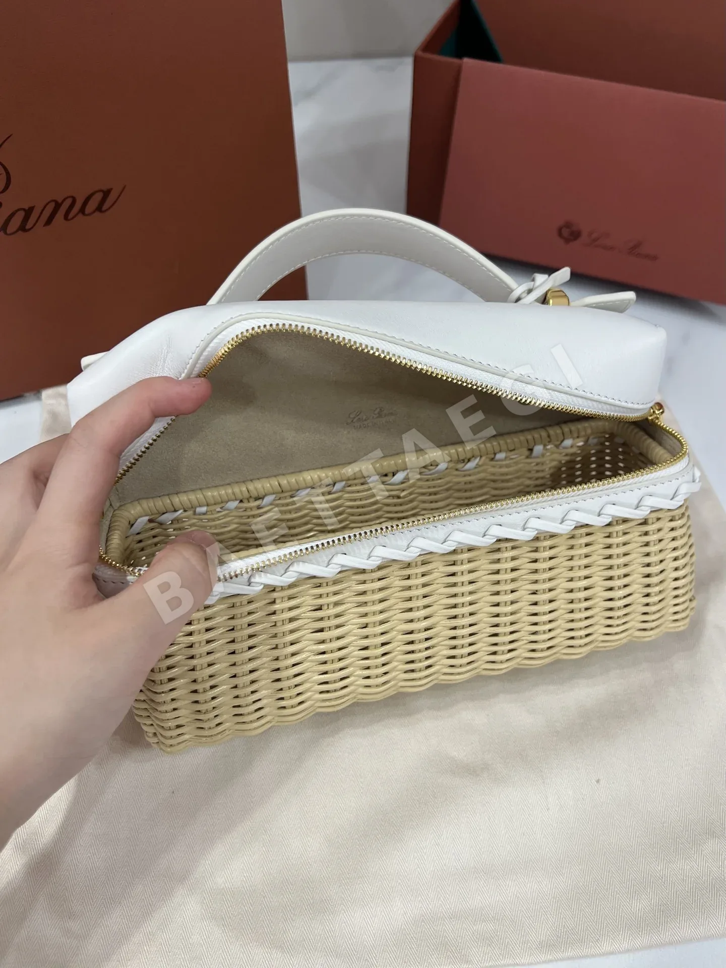 로로피아나 대나무 소가죽 패치워크 가방 상세 이미지 6
