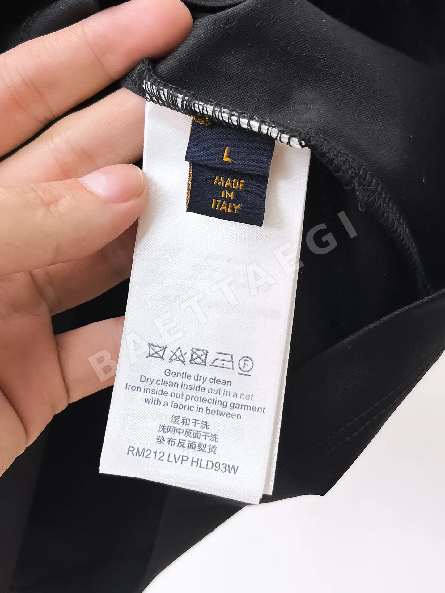 루이비통 크루넥 반팔 셔츠 남성의류 상세 이미지 8