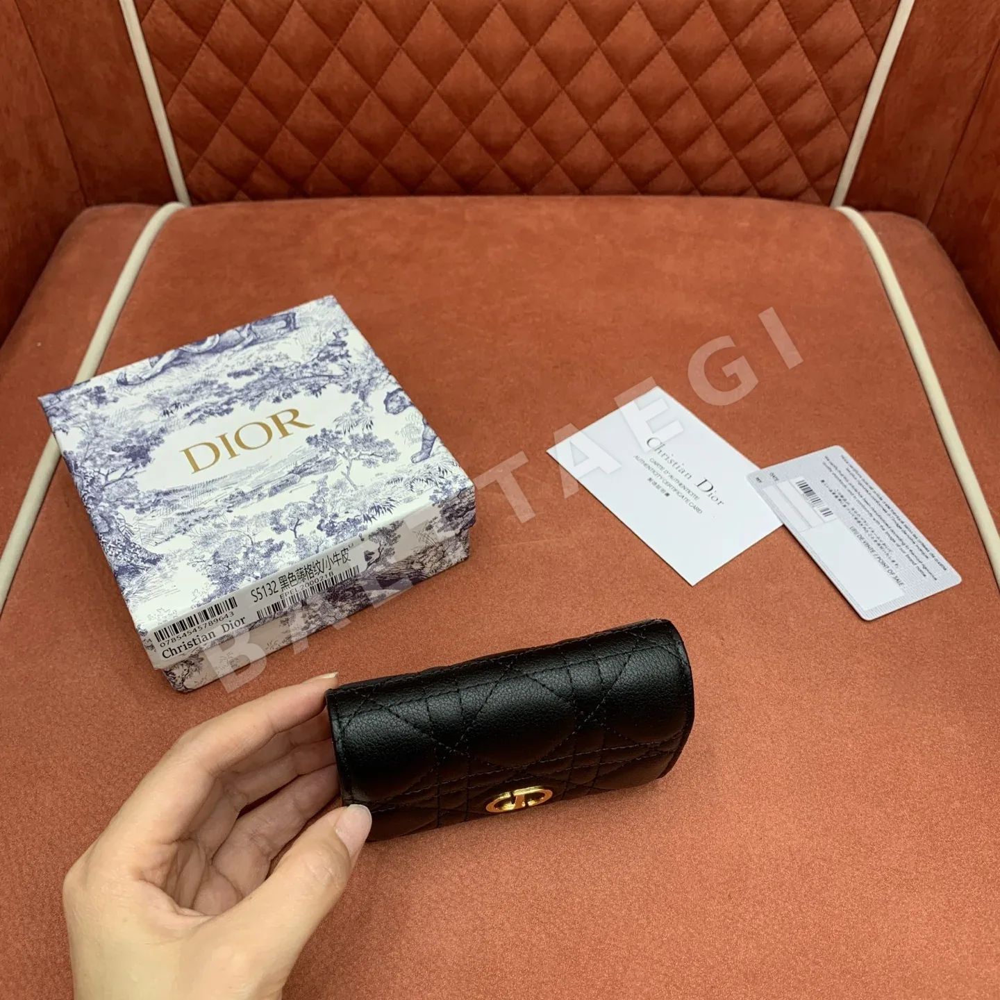 디올 까나쥬 CD 로고 송아지가죽 카드홀더 지갑 상세 이미지 5
