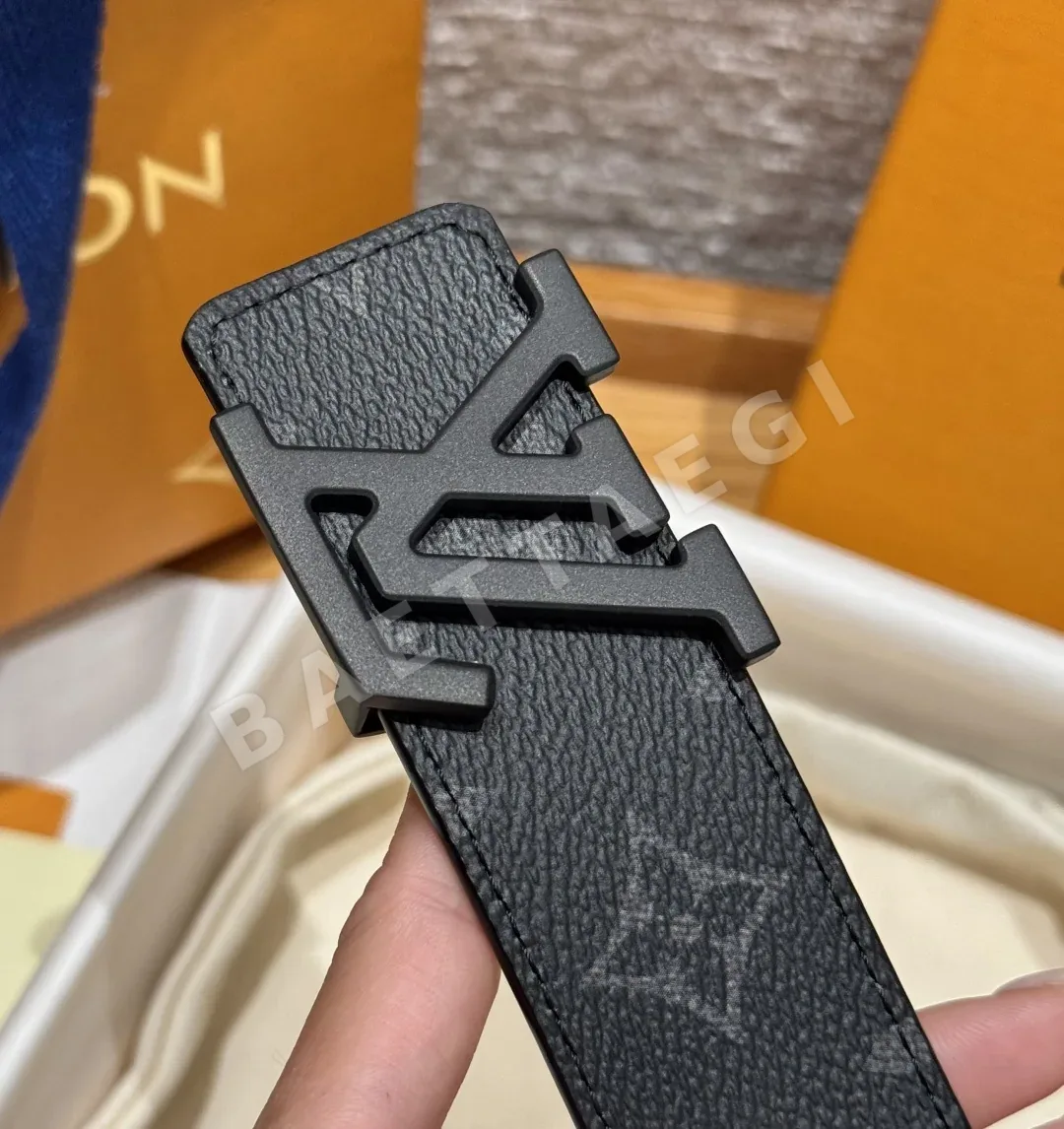 루이비통 JD350 이니셜 리버시블 벨트 상세 이미지 7