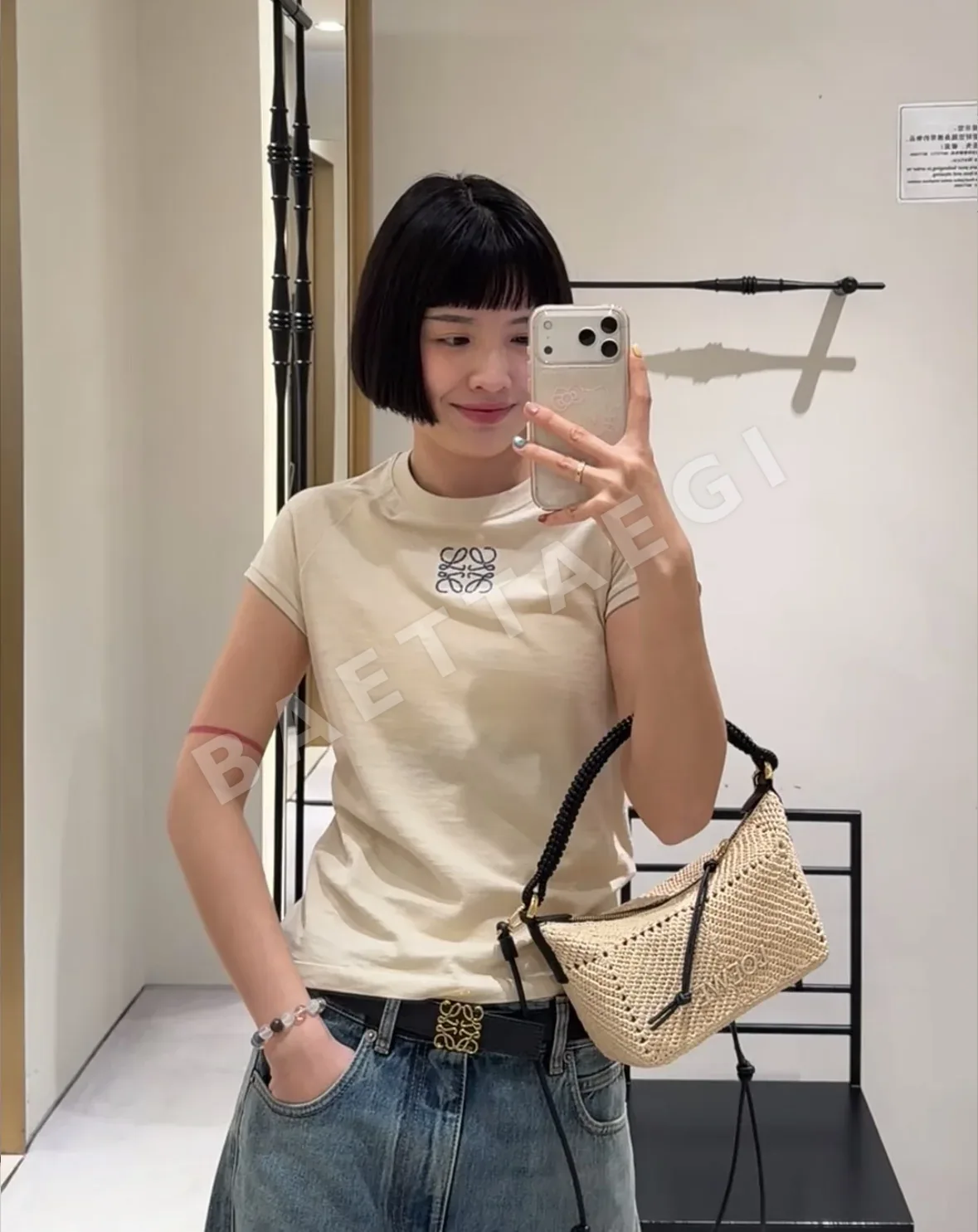 로에베 여성 미니멀 반팔 탑 상세 이미지 8
