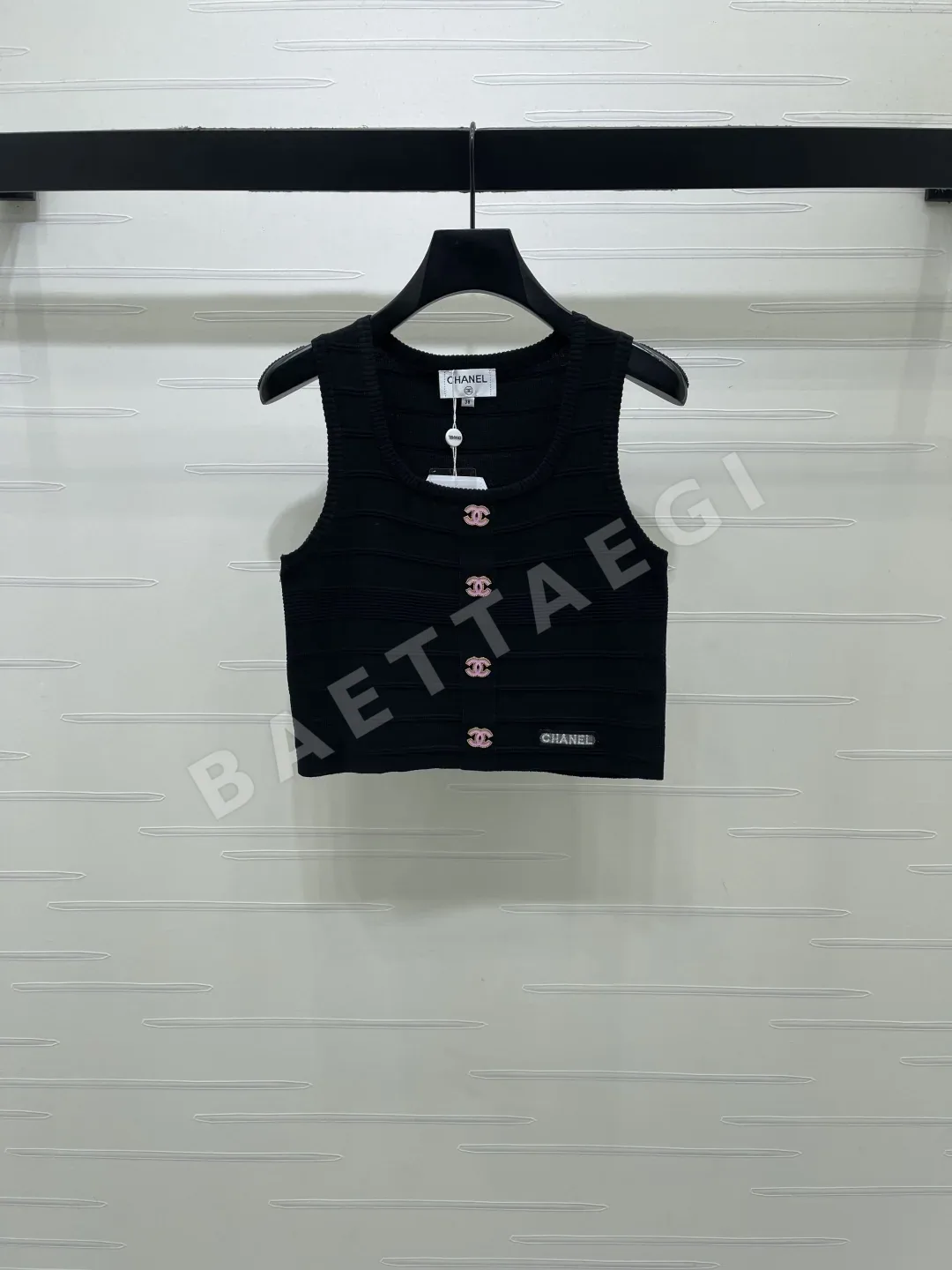 샤넬 스퀘어넥 크로셰 편직 반팔 니트 베스트 103647