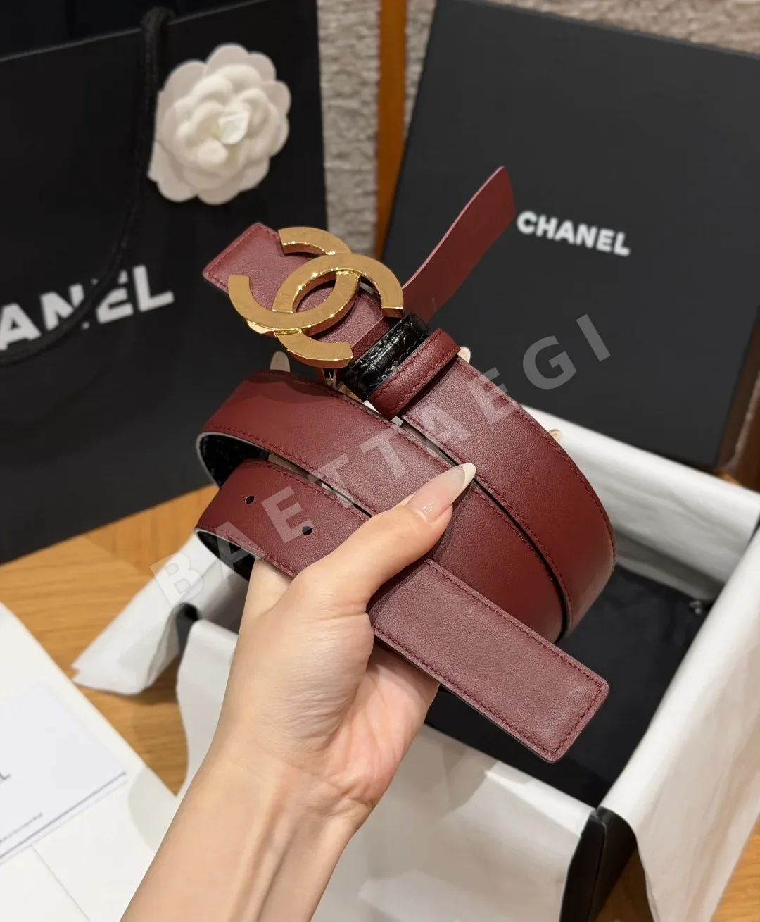 샤넬 악어 가죽 패턴 더블 C 버클 벨트 상세 이미지 2