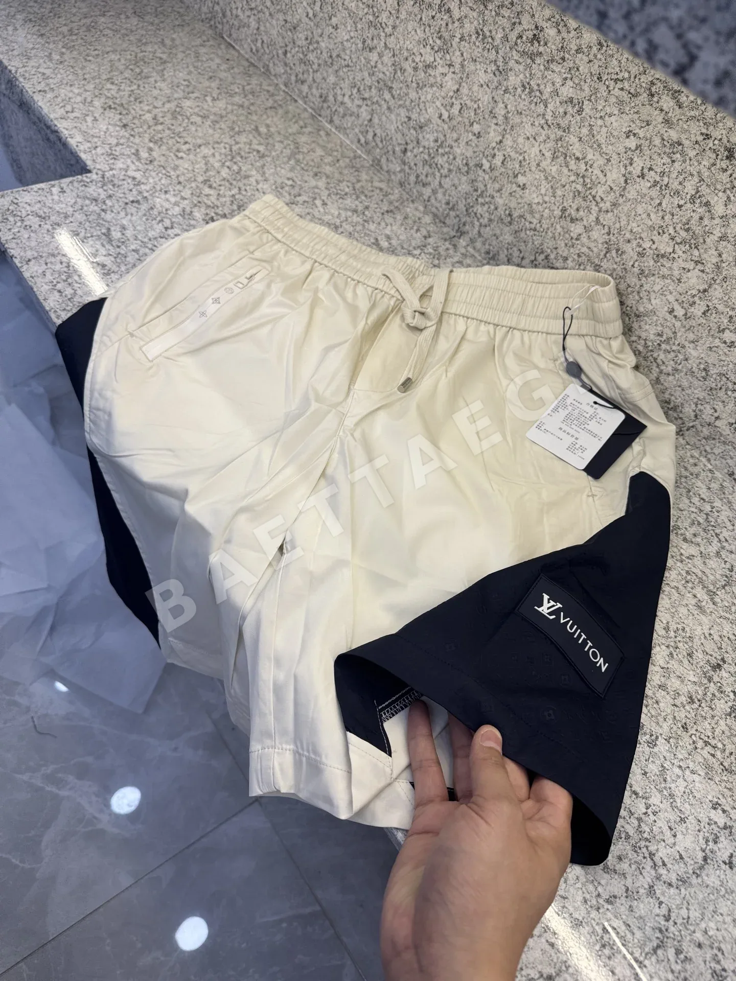 루이비통 남성용 통기성 반바지 151418