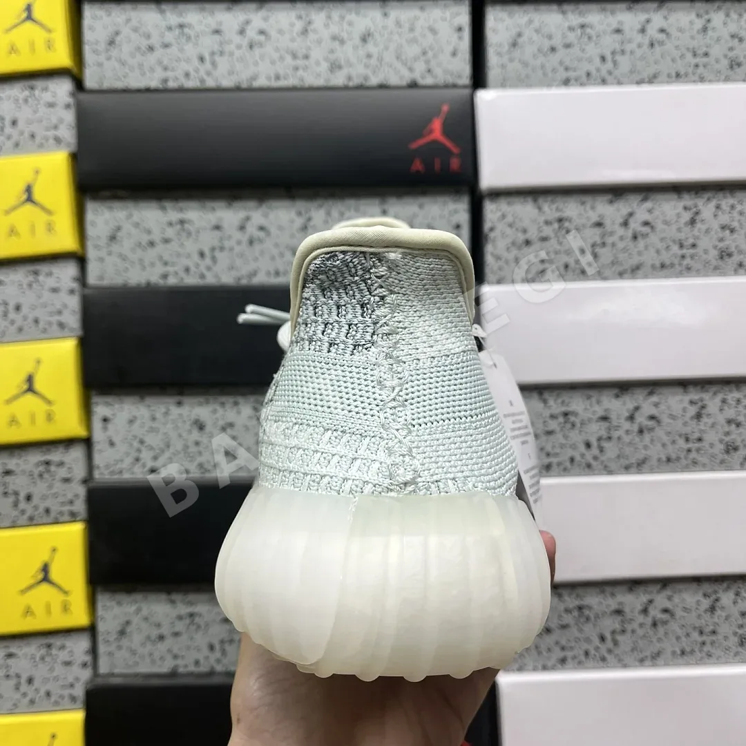 아디다스 [R] 이지 부스트 350 V2 FW5317 200728 Adidas Yeezy Boost 350 V2 상세 이미지 3
