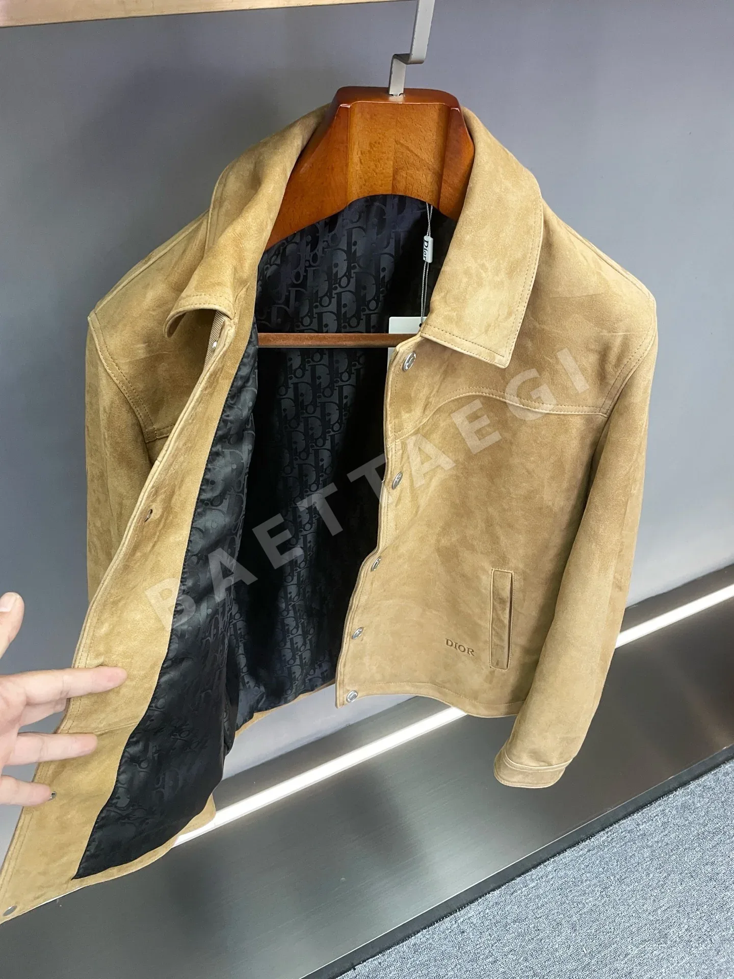 디올 카키 스웨이드 램스킨 자켓 상세 이미지 3