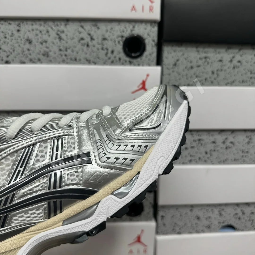 아식스 [LZ] 젤 카야노 14 1203A537-110 200565 Asics Gel-Kayano 14 White Graphite Grey 상세 이미지 6