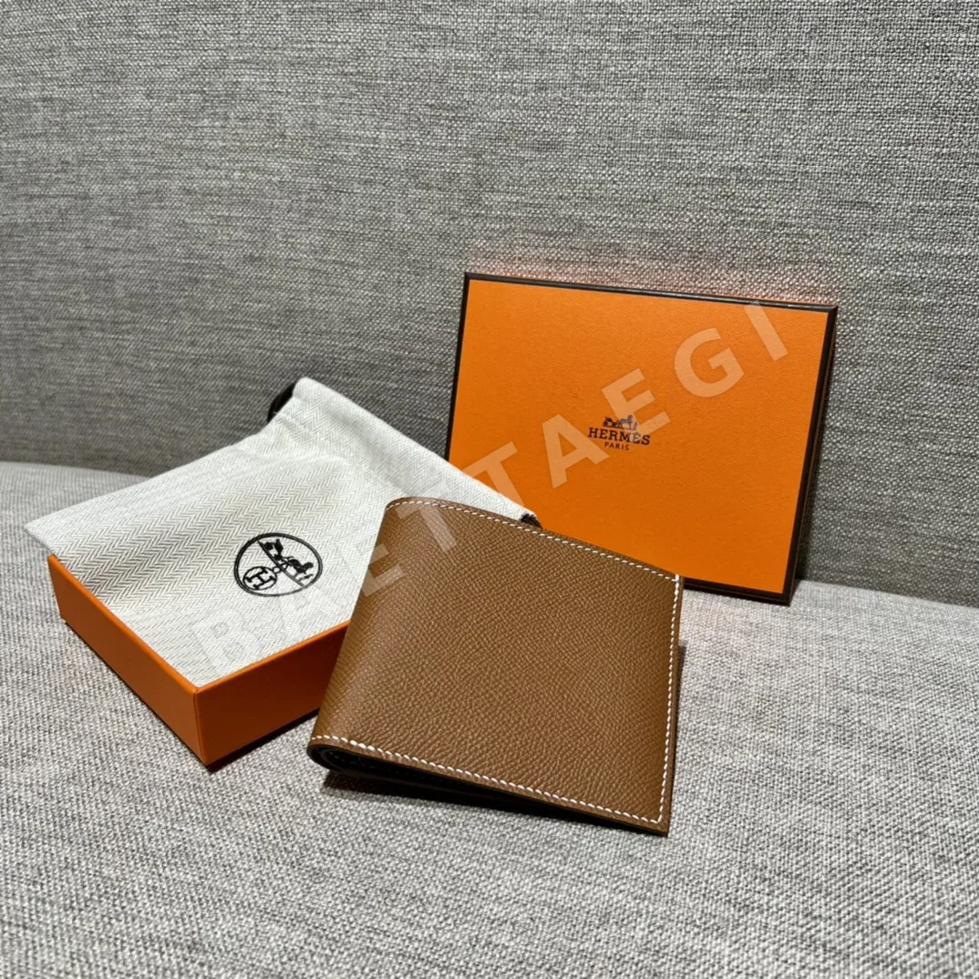 에르메스 엡솜 금갈색 야자수 무늬 짧은 지갑 23141
