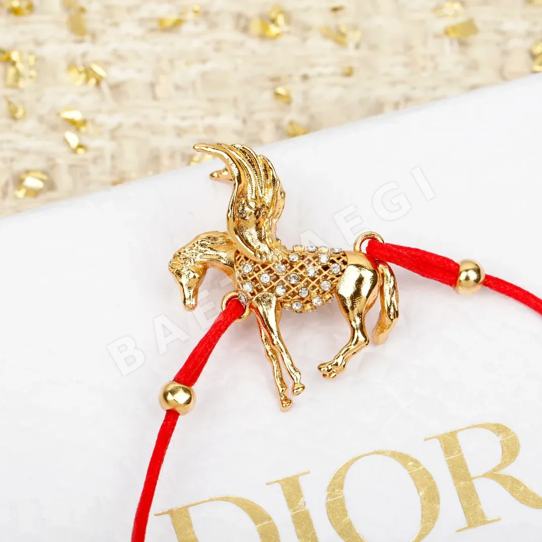디올 중공 페가수스 골드 팔찌 상세 이미지 7