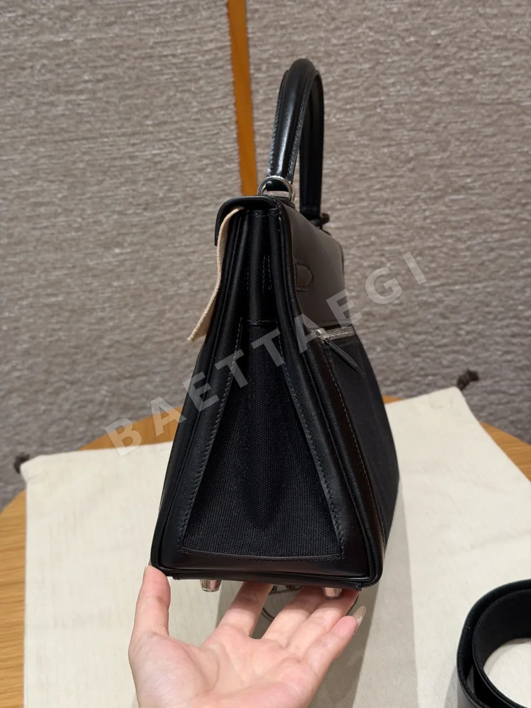 에르메스 켈리 라키스 박스 가죽 캔버스 가방 상세 이미지 4