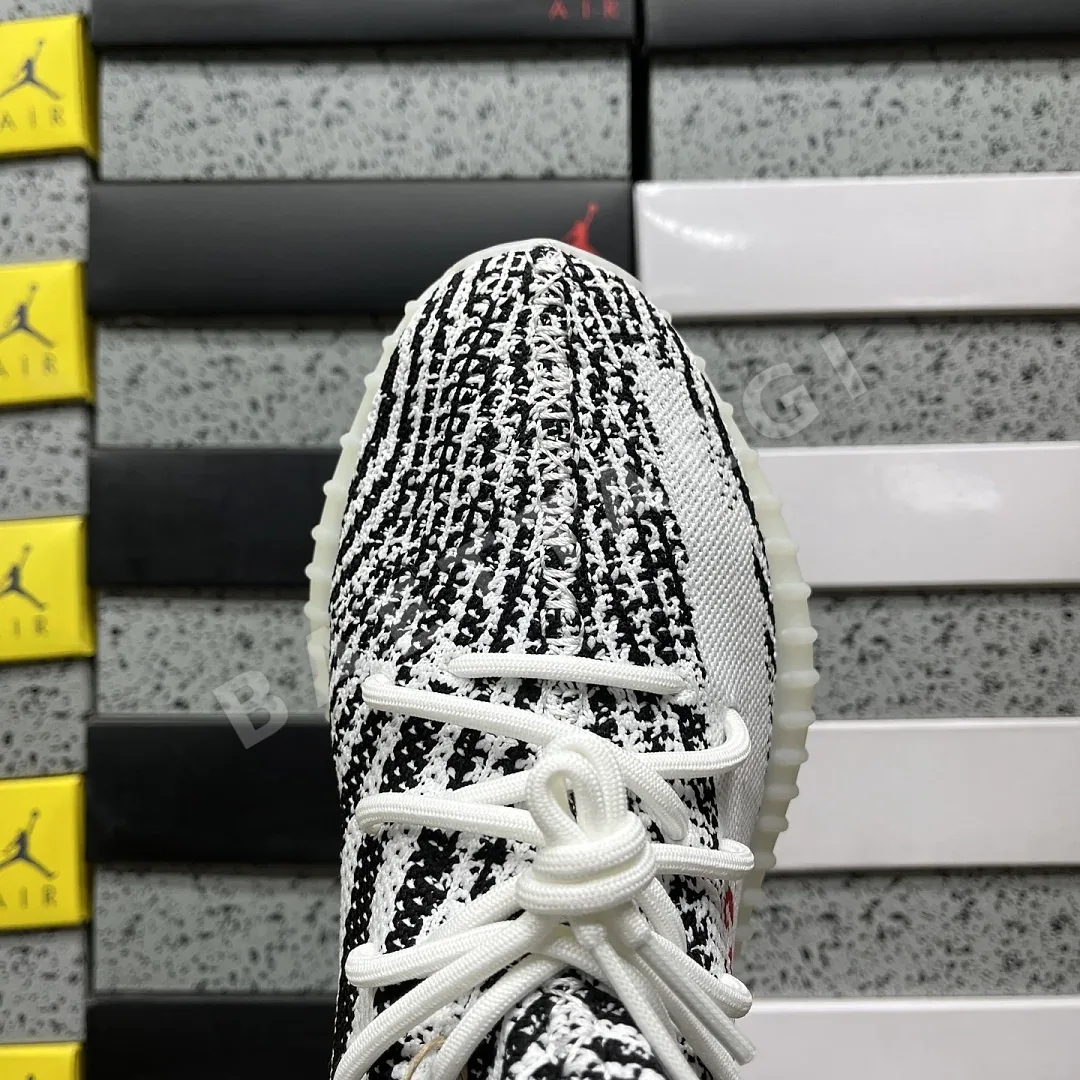 아디다스 [XQ] 이지 부스트 350 V2 CP9654 200786 Adidas Yeezy Boost 350 V2 Zebra 상세 이미지 6