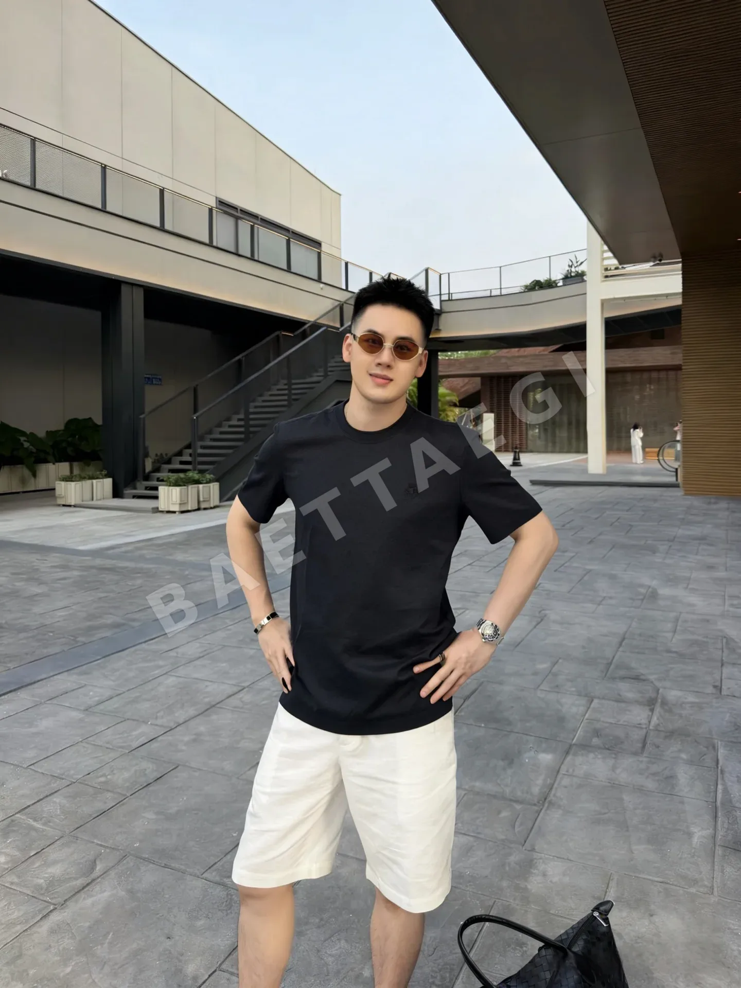 로로피아나 아이스 실크 울 남성 반팔 티셔츠 상세 이미지 2