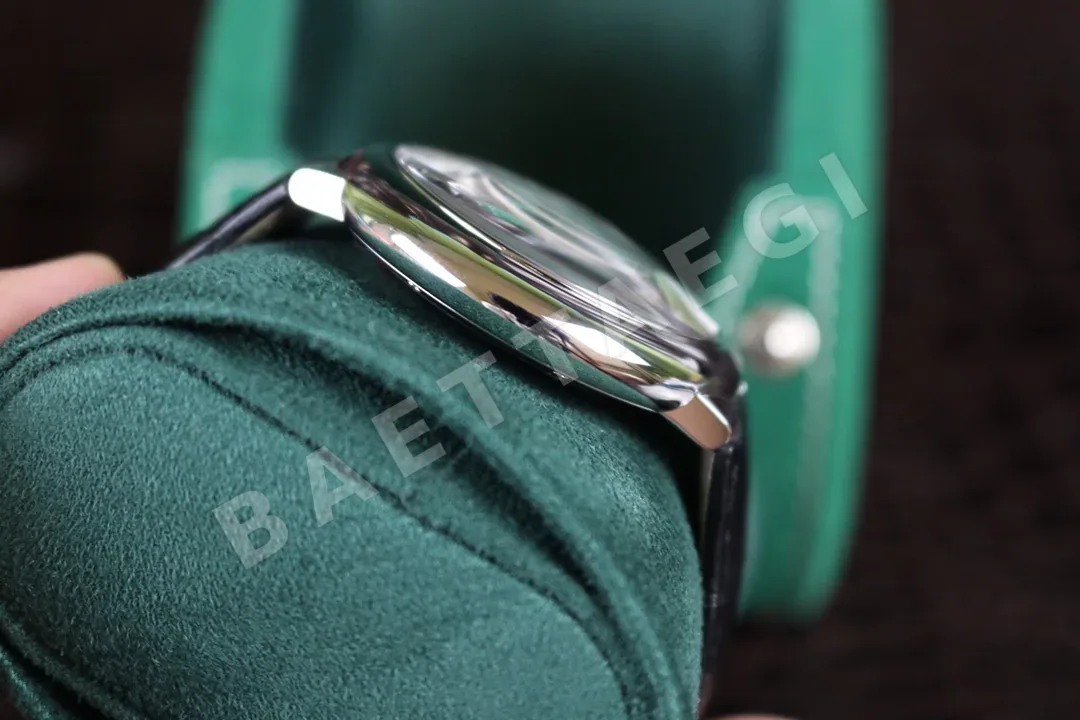 까르띠에 발롱블루 42MM2824 오토매틱 무브먼트 다이아 사파이어 글라스 블루 화이트 스틸밴드 레플리카 42540 Cartier 상세 이미지 5