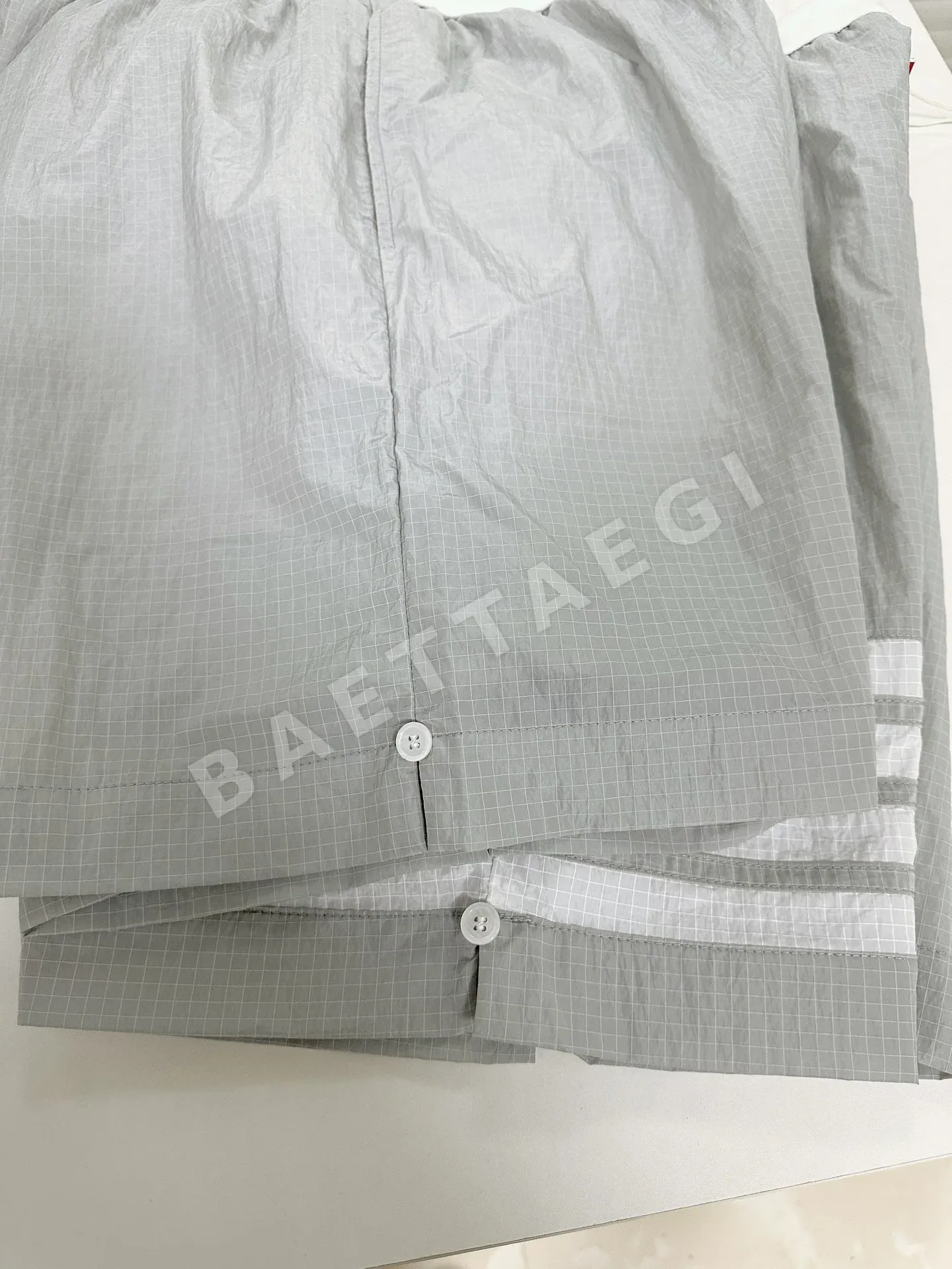 톰브라운 체크 리브 남성 니트 레플리카 46712 Thom Browne Shorts 상세 이미지 5