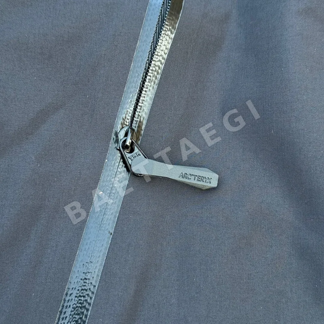 아크테릭스 베타 자켓 블랙 200154 Arc'teryx Beta Jacket Black 상세 이미지 13
