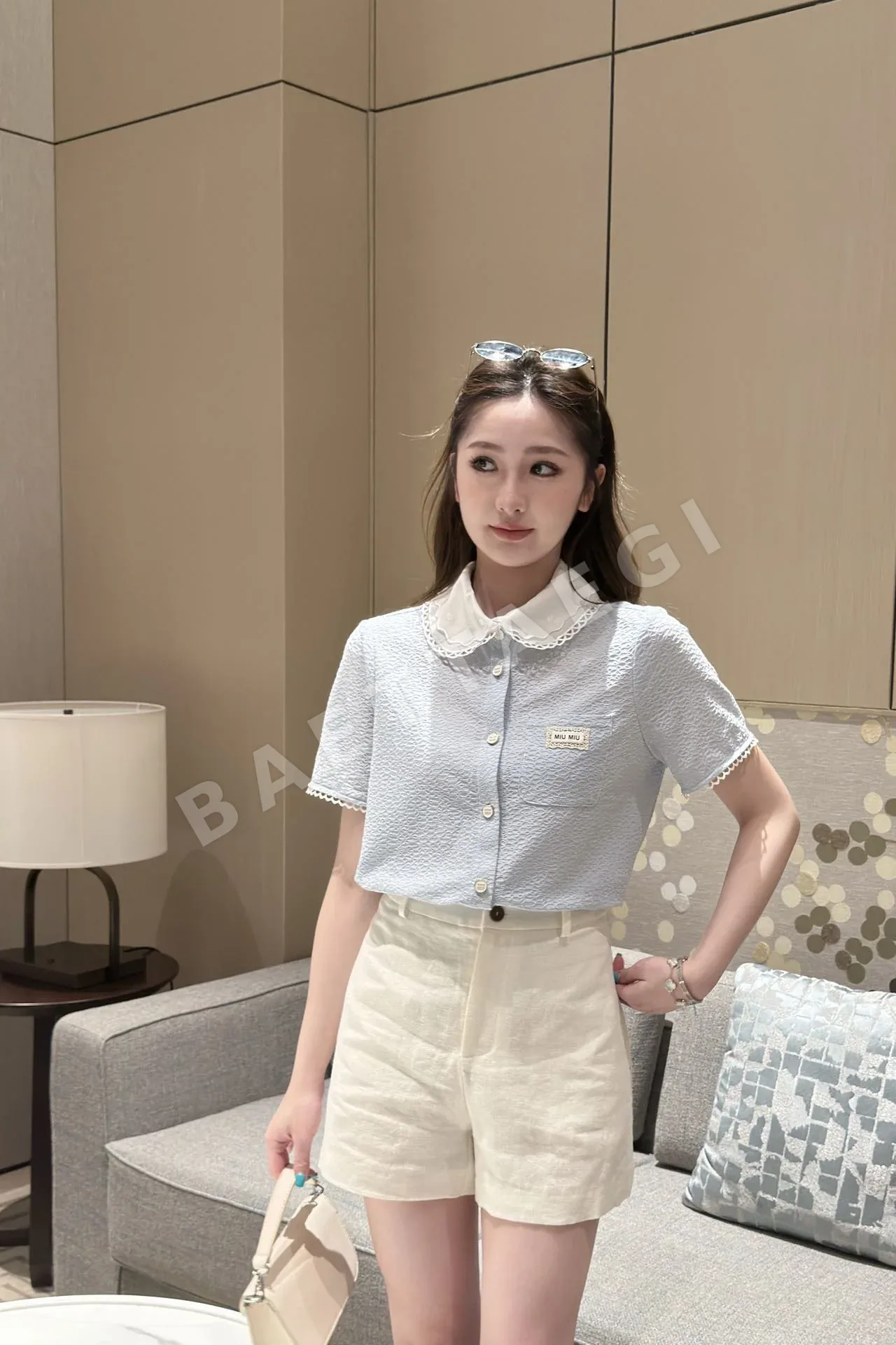 미우미우 레이스 카라 반팔 셔츠 상세 이미지 4