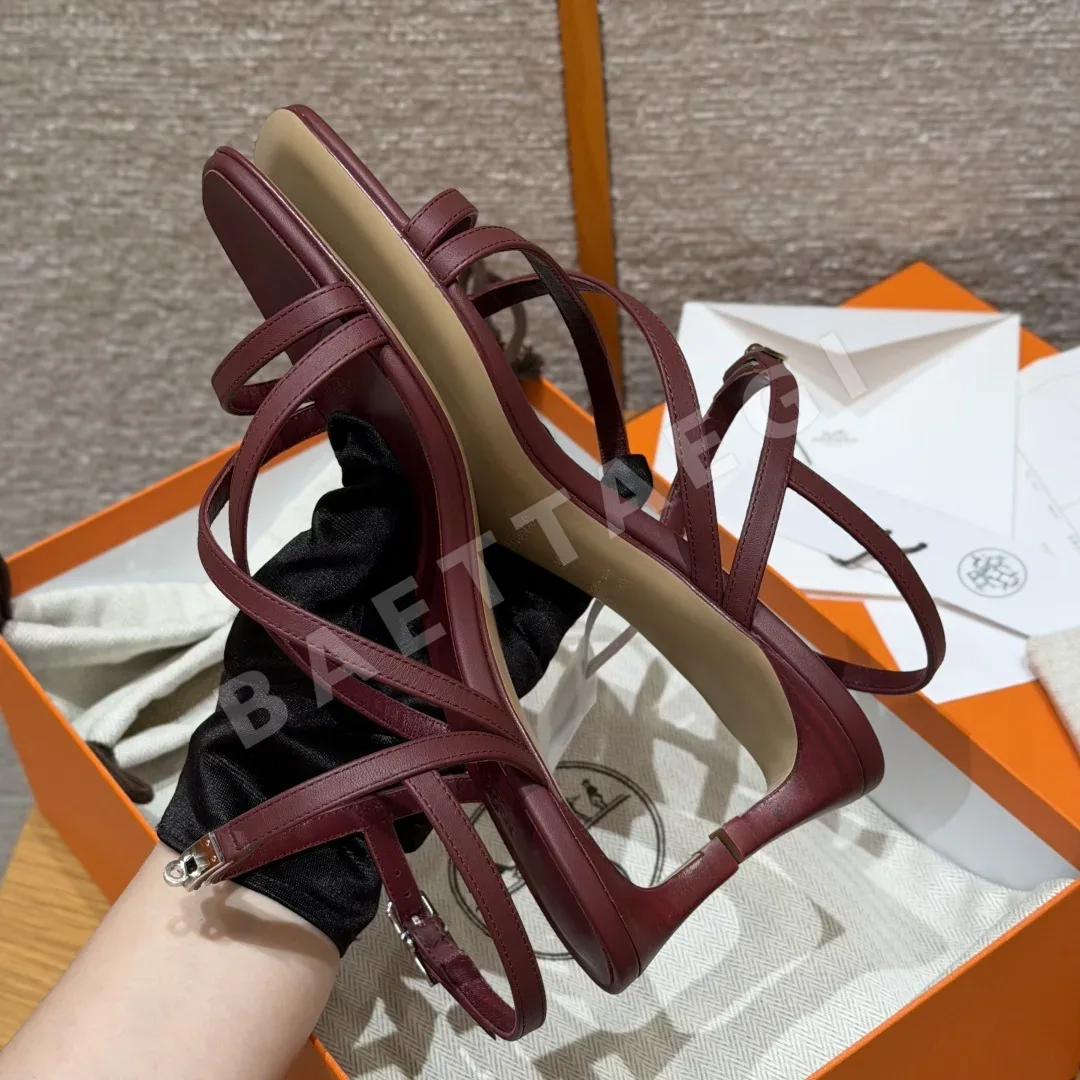 에르메스 뮤즈 40 샌들 레드 가죽 상세 이미지 4